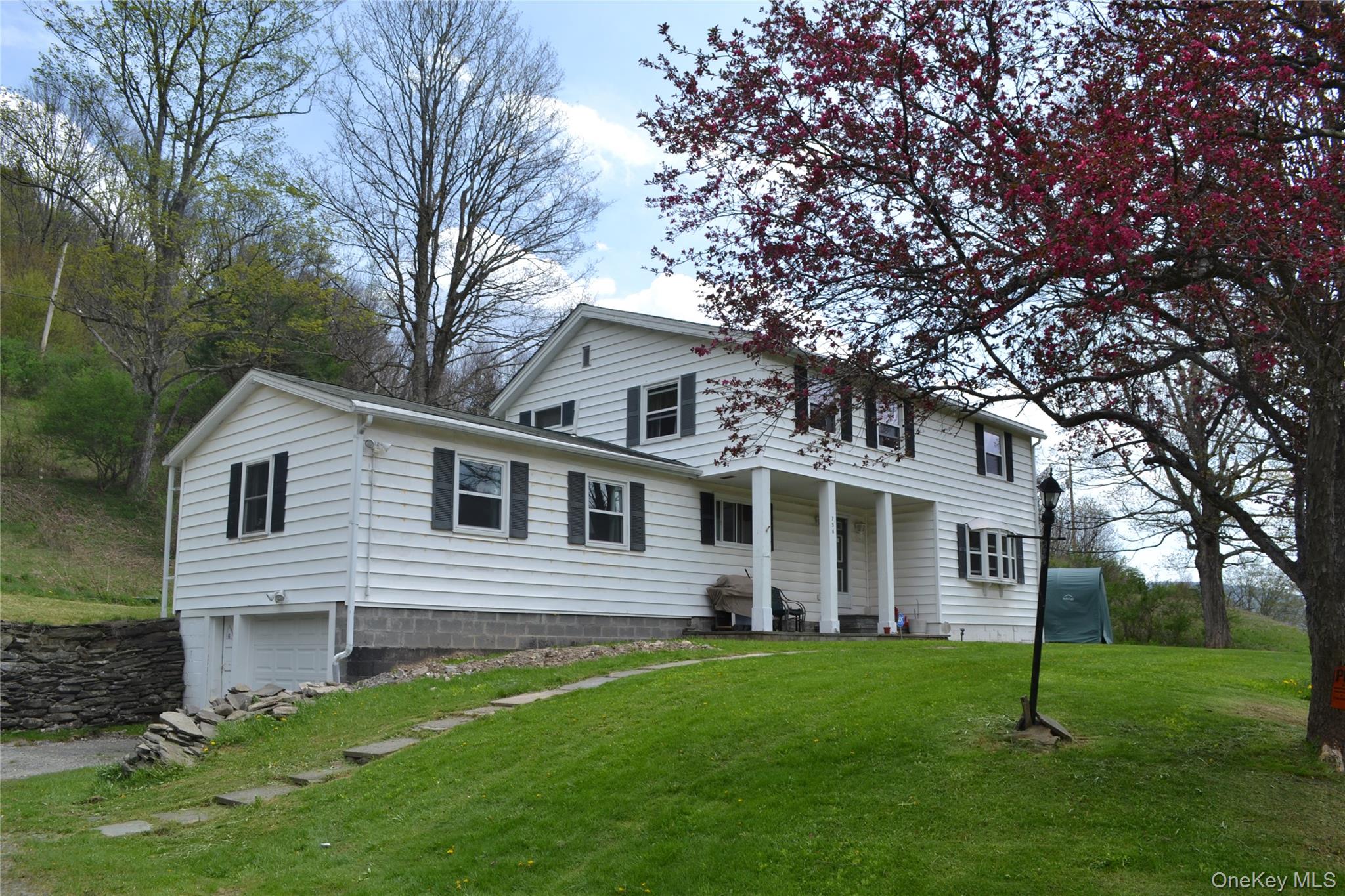 756 County Highway 21 Property Photo 1