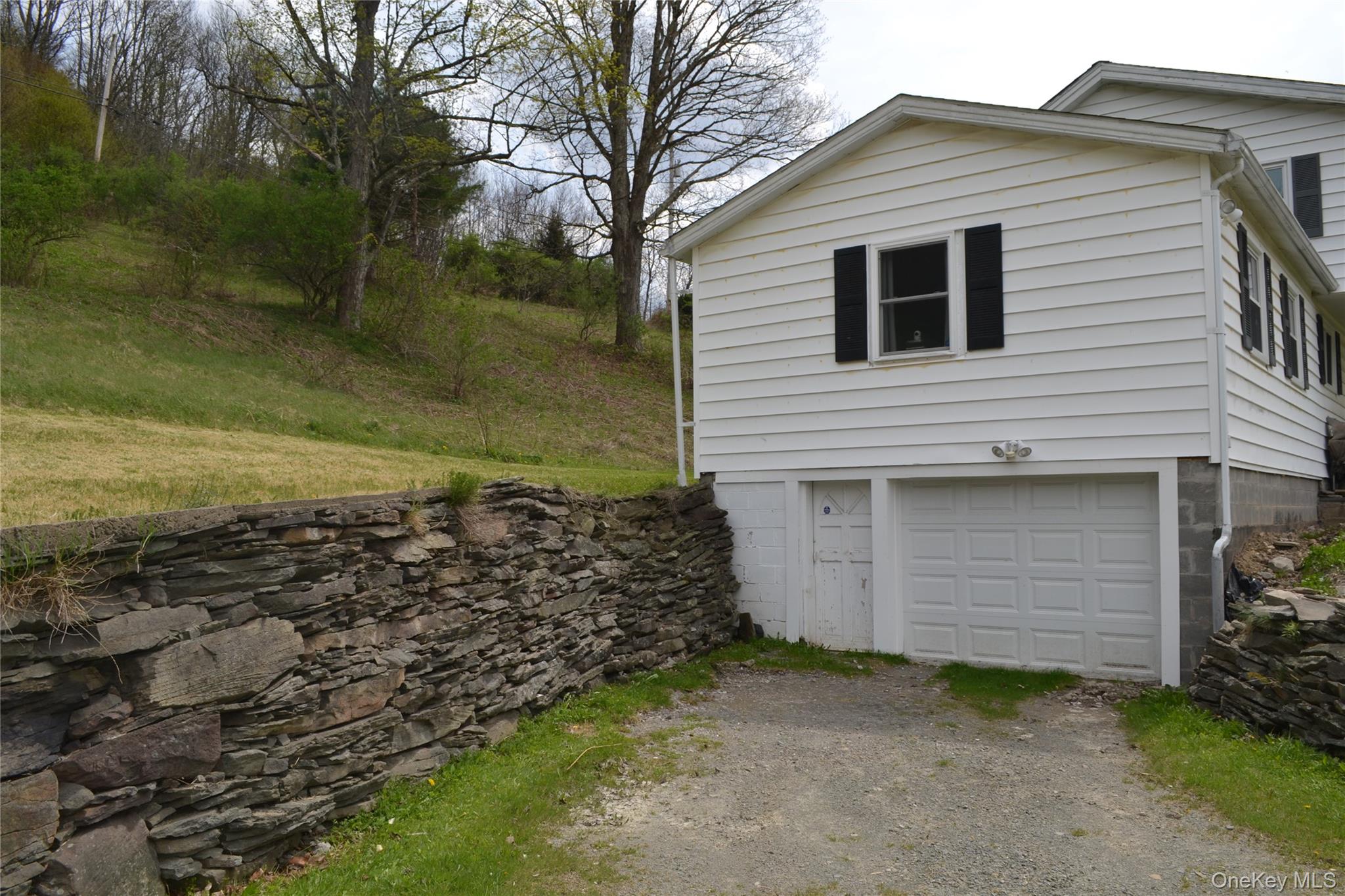 756 County Highway 21 Property Photo 5