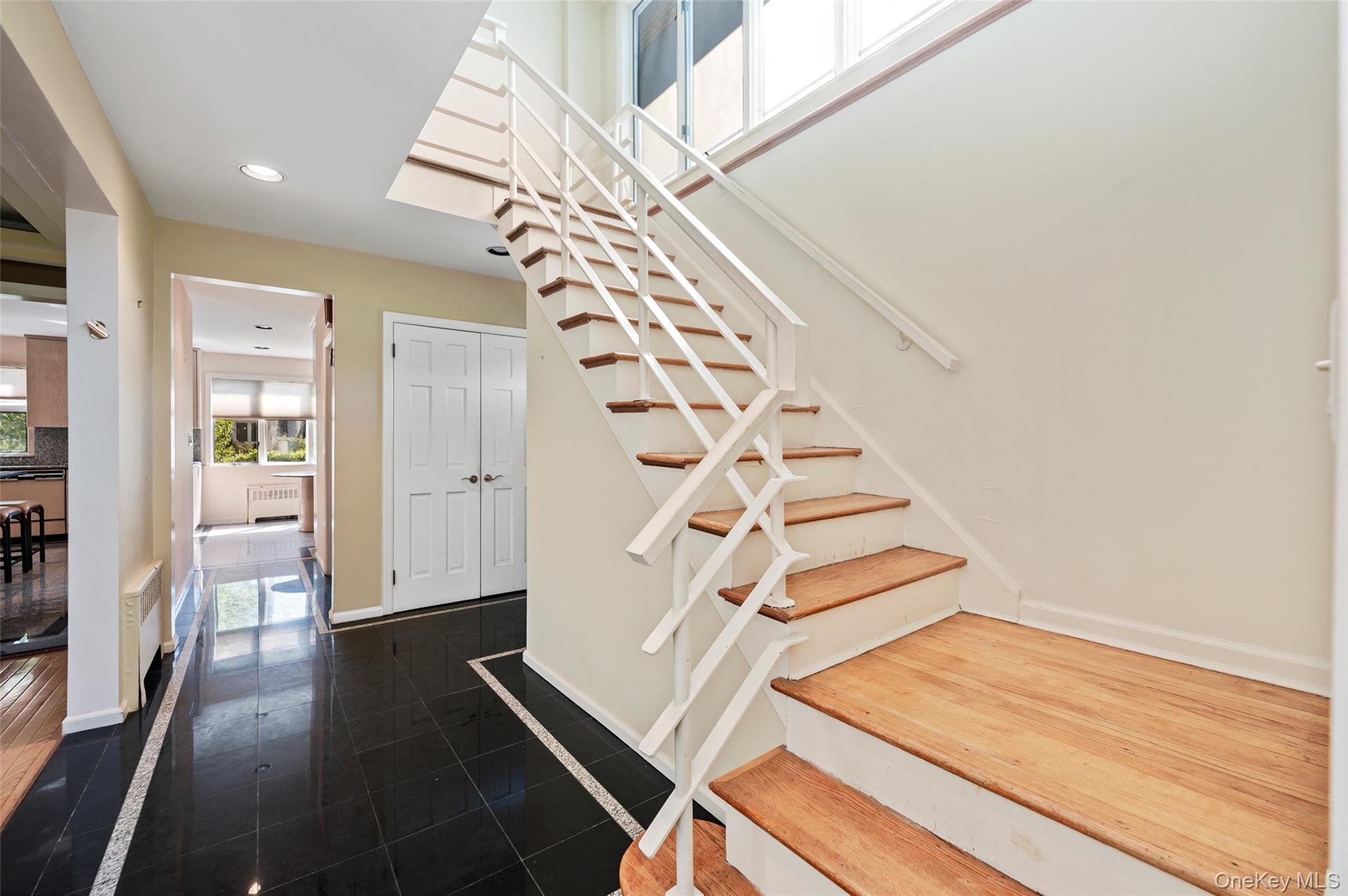 13802 Rockaway Beach Boulevard Property Photo 16