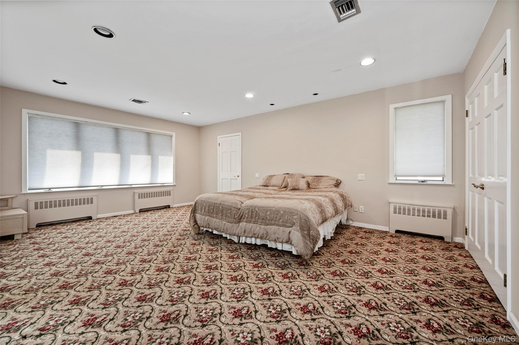 13802 Rockaway Beach Boulevard Property Photo 18