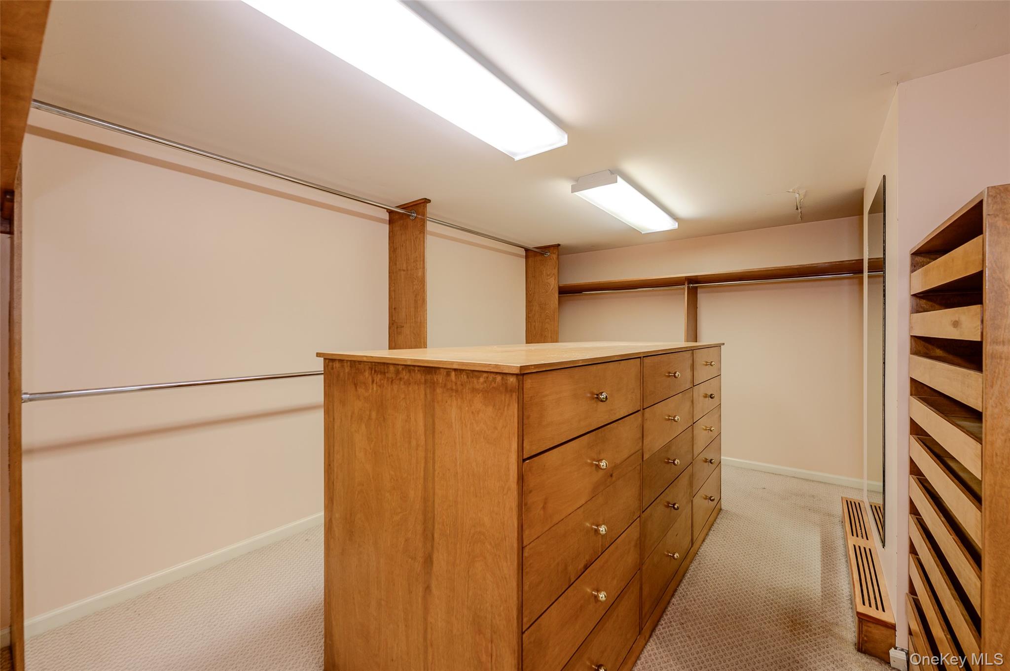 13802 Rockaway Beach Boulevard Property Photo 21