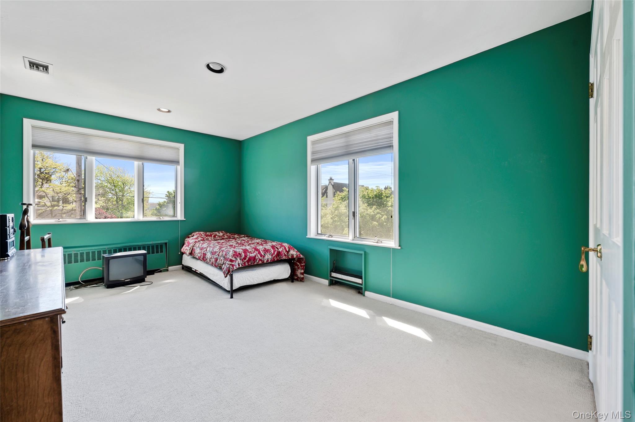 13802 Rockaway Beach Boulevard Property Photo 22