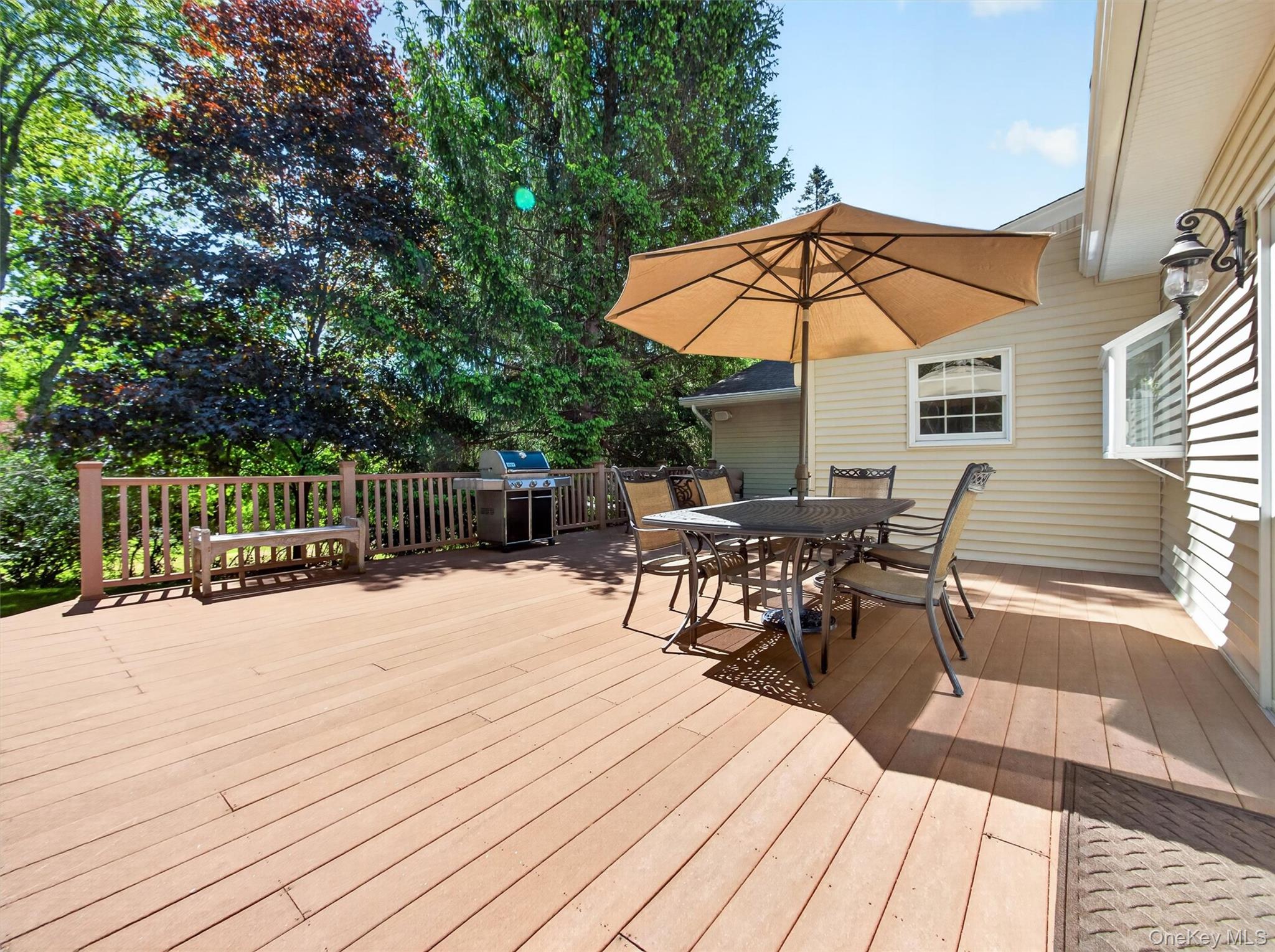 22 E Mayer Drive Property Photo 32