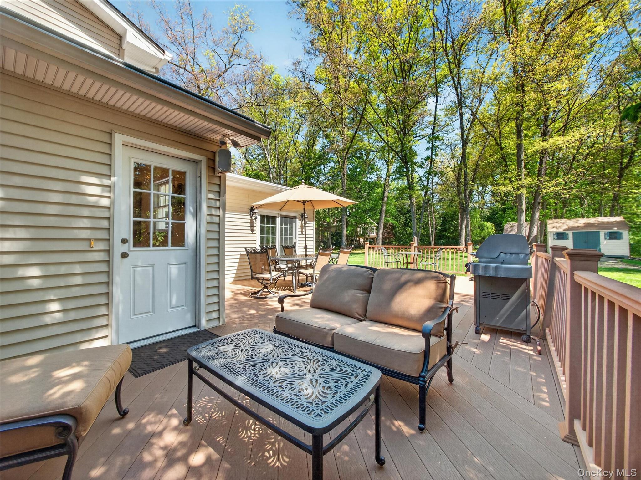 22 E Mayer Drive Property Photo 33