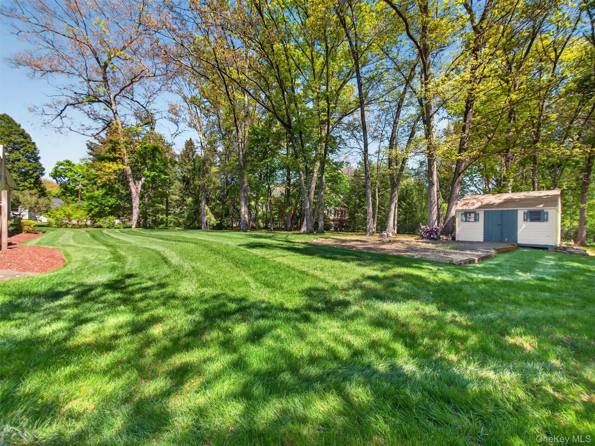 22 E Mayer Drive Property Photo 34