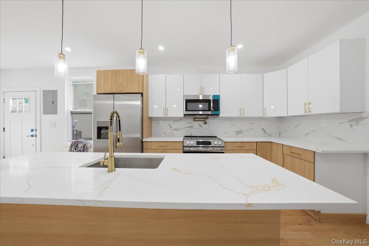 2407 Butler Place Property Photo 33