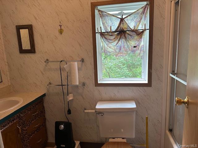 1538 Speonk-riverhead Rd #6 Property Photo 9
