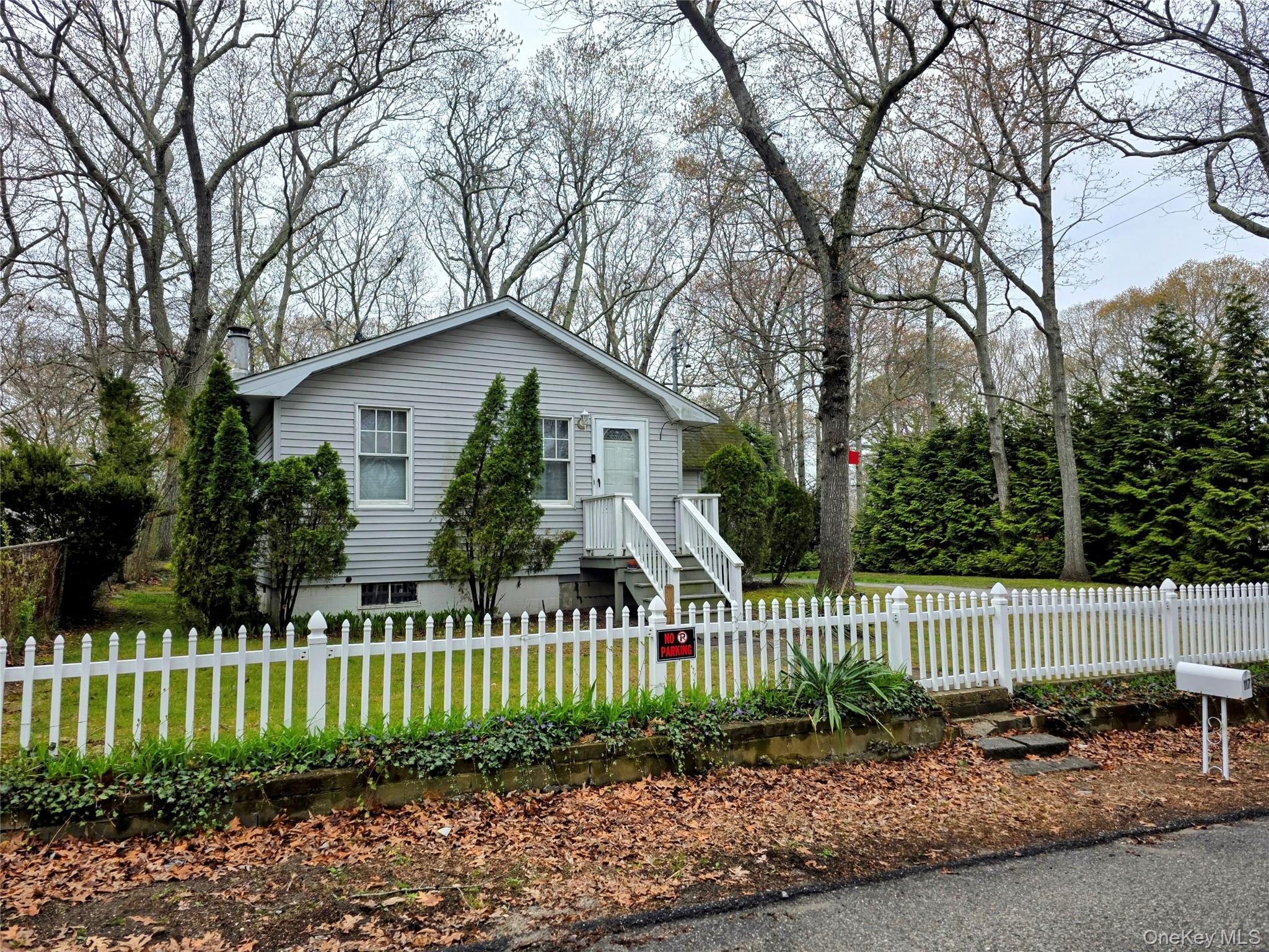 117 Maple Avenue Property Photo 2