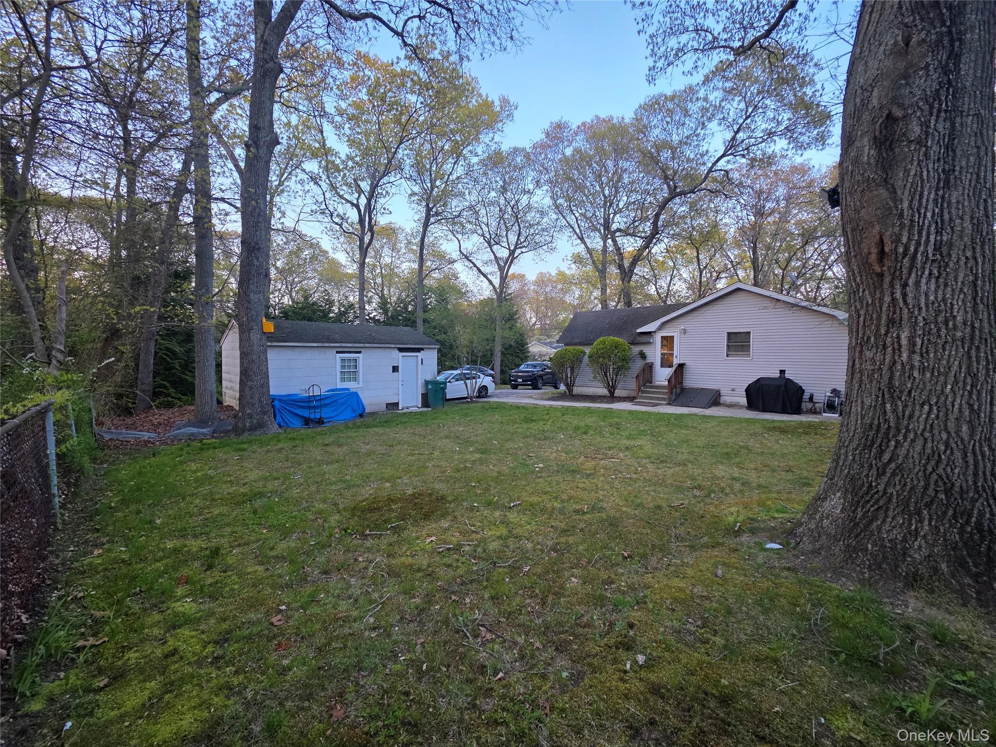 117 Maple Avenue Property Photo 3