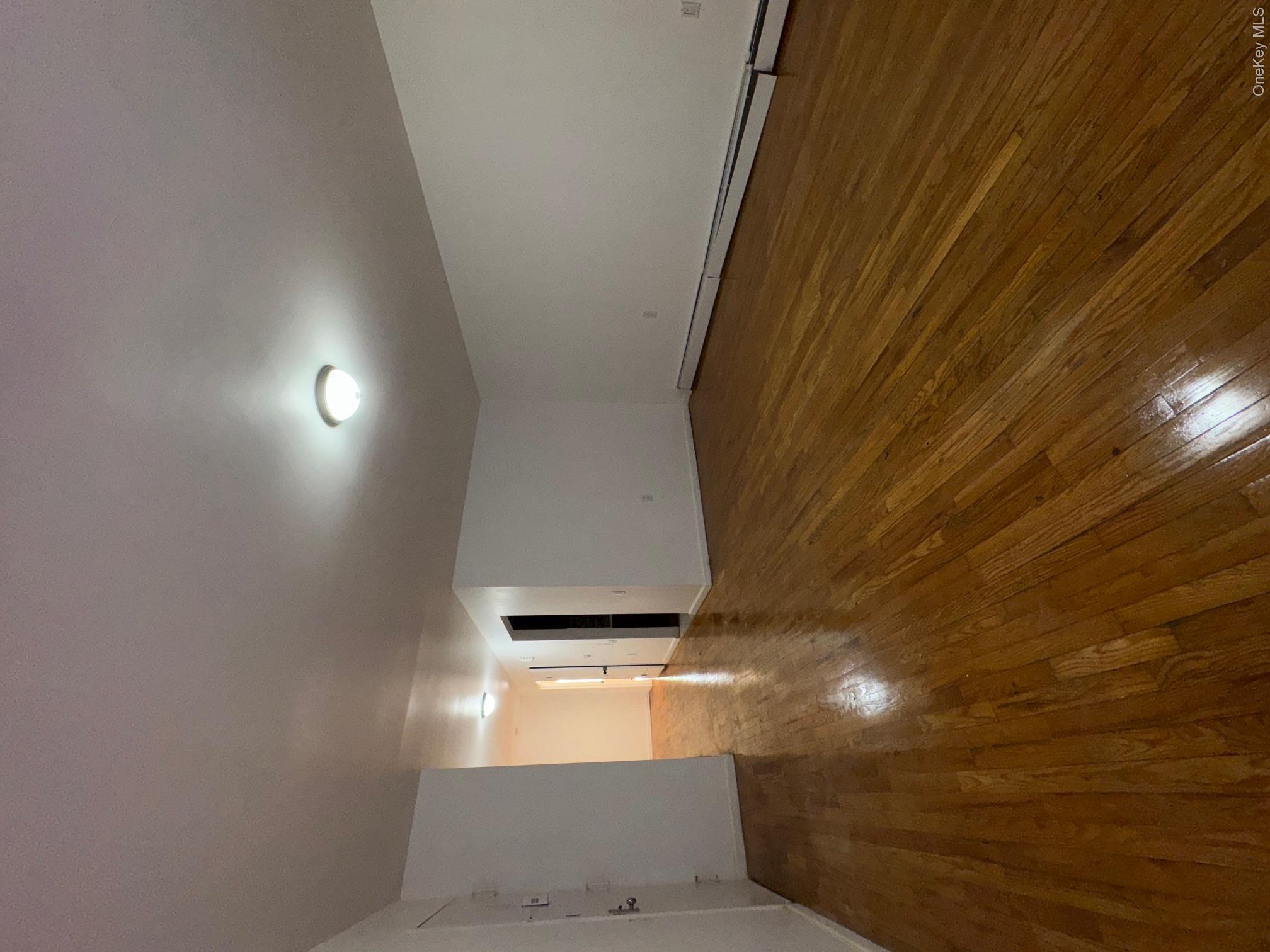 631 Coster Street Property Photo 16