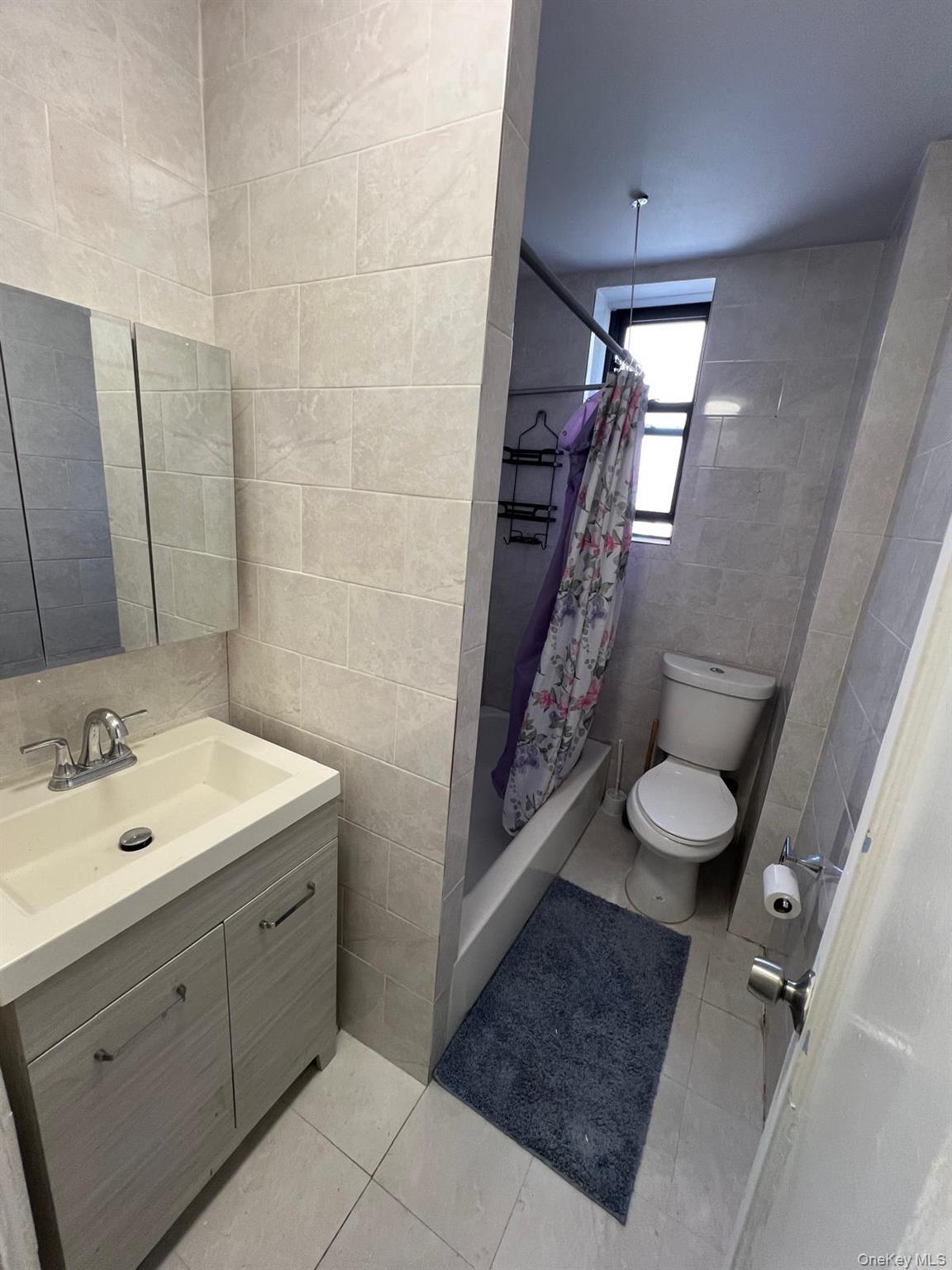 754 Brady Avenue 201 Property Photo 17