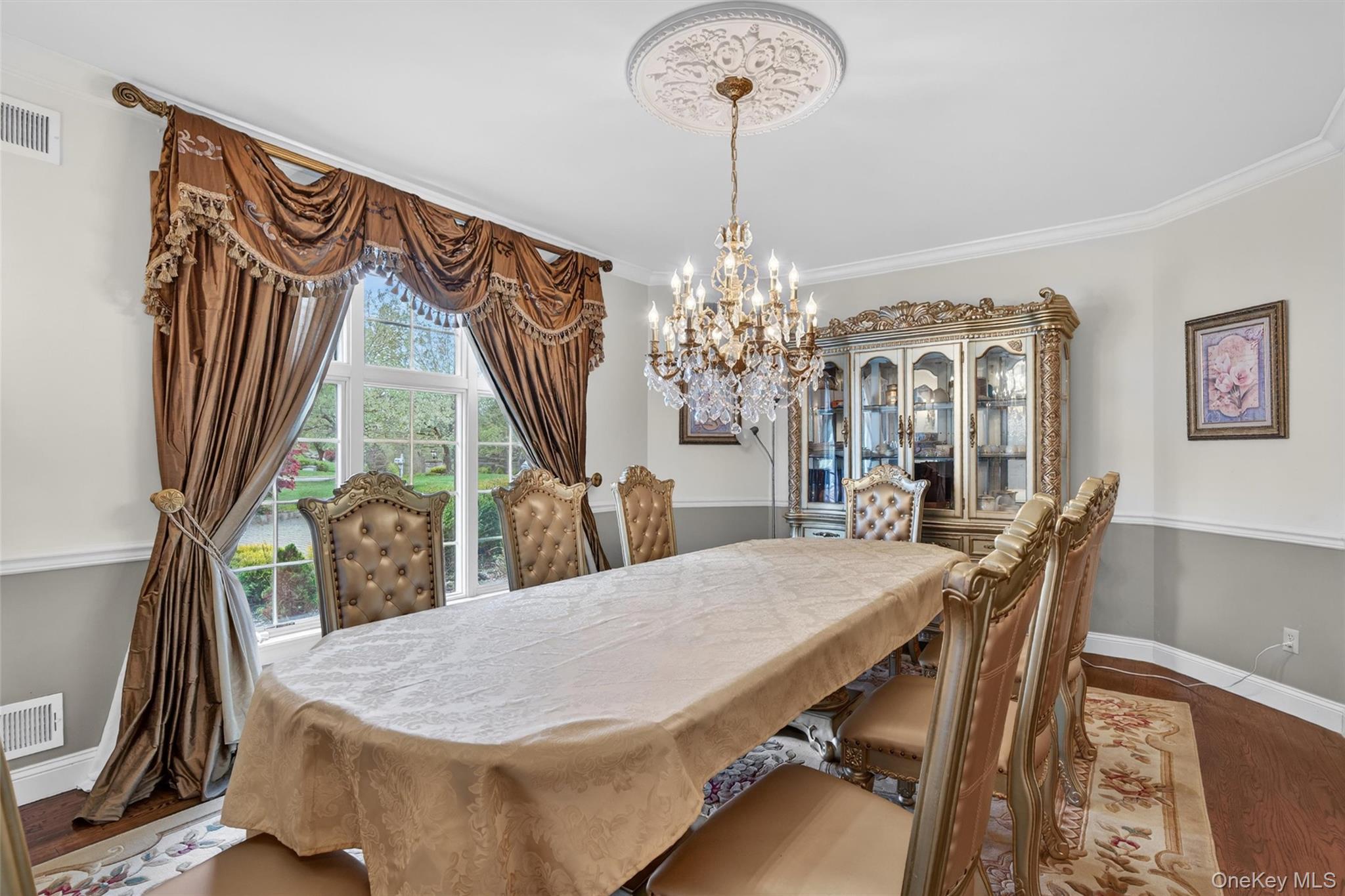 23 Greenwich Avenue Property Photo 14