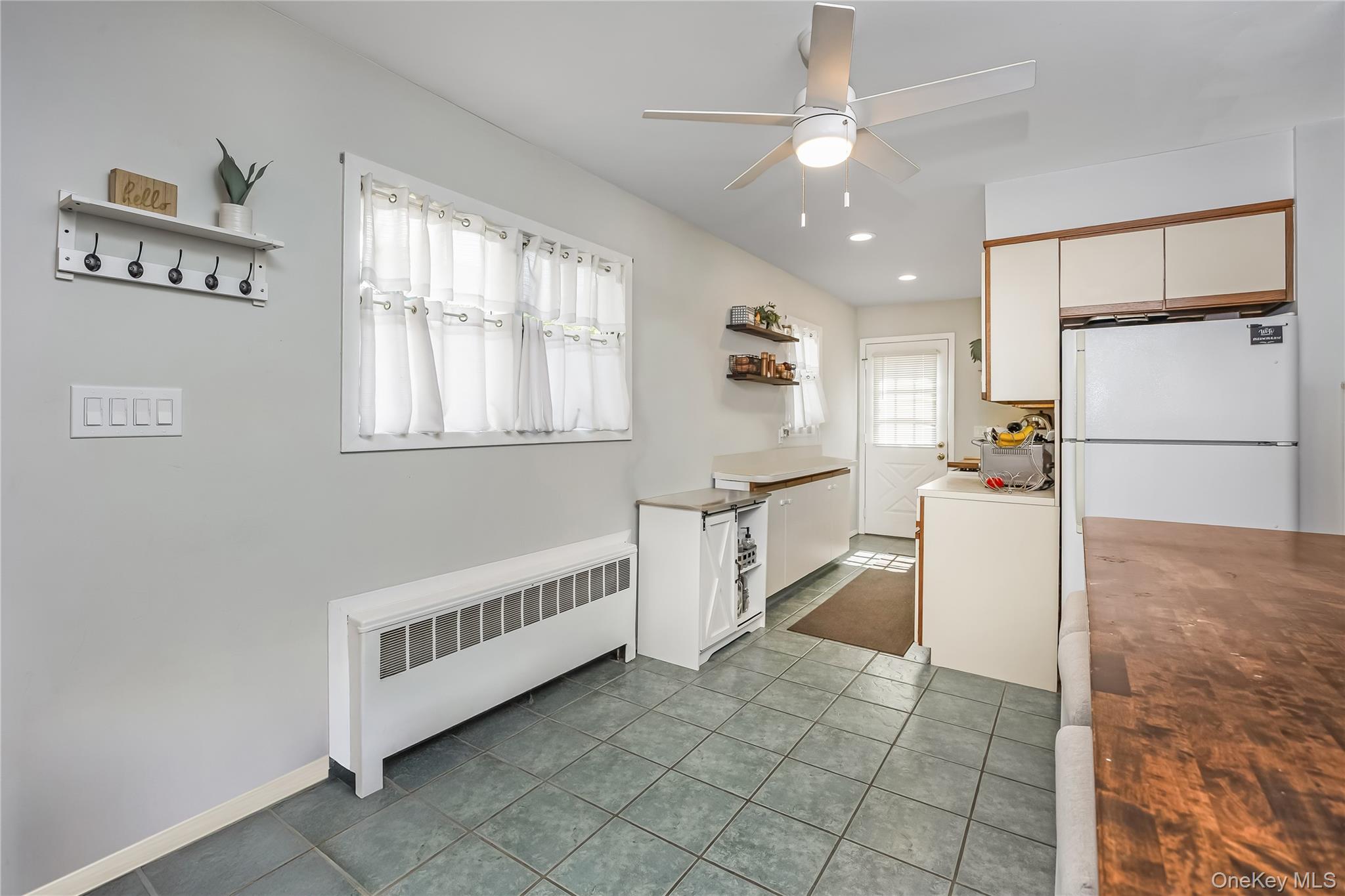 787 Frankford Road Property Photo 10