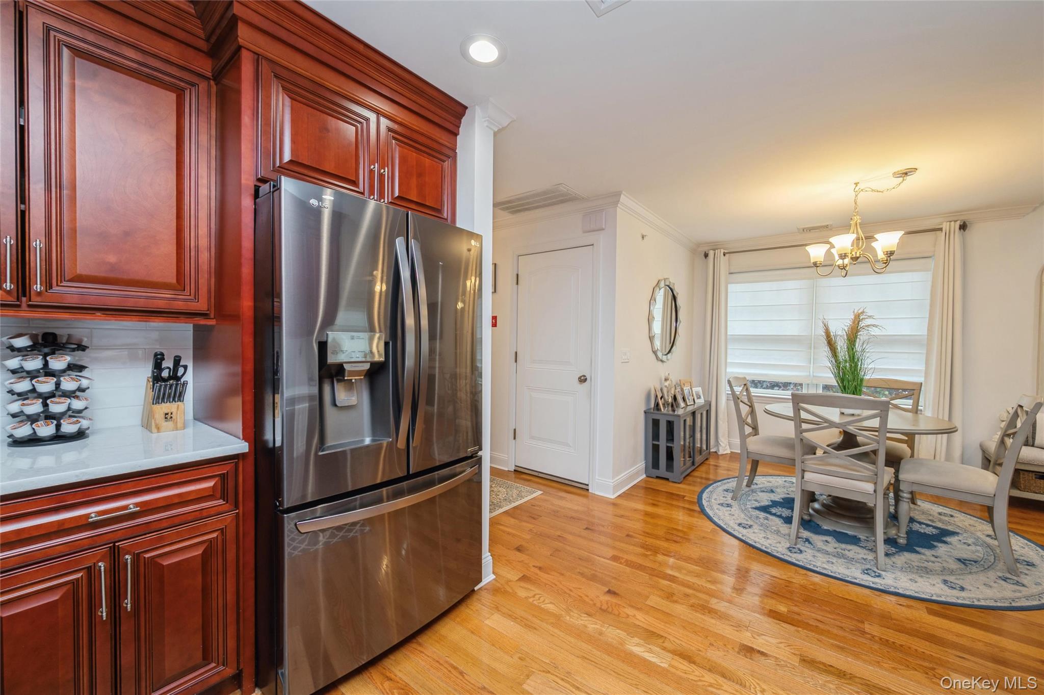 608 Carman Avenue C2 Property Photo 14