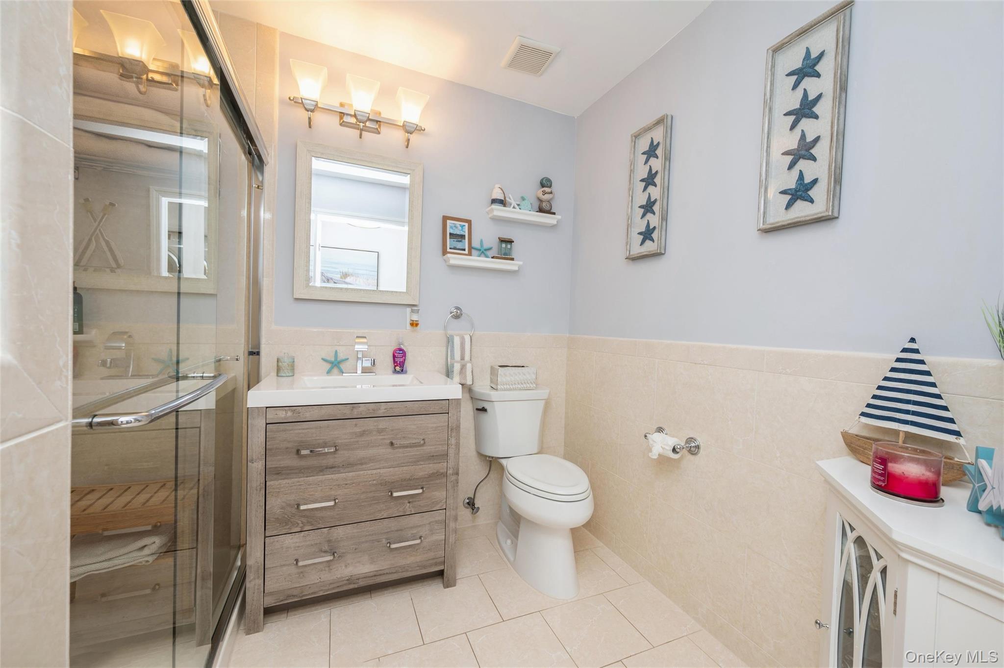 608 Carman Avenue C2 Property Photo 17
