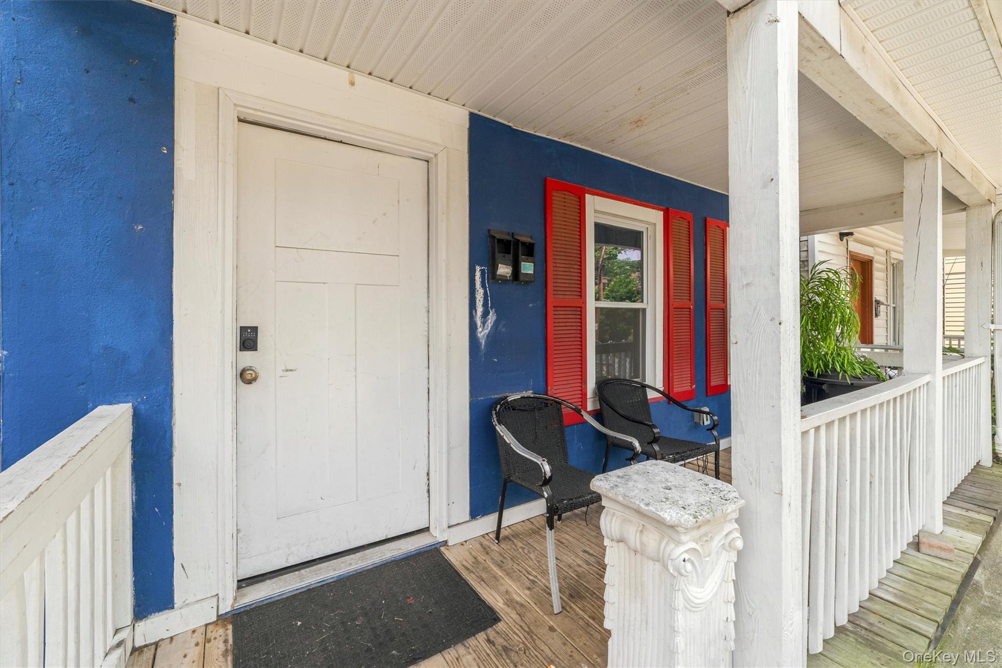 931 Diven Street Property Photo 3