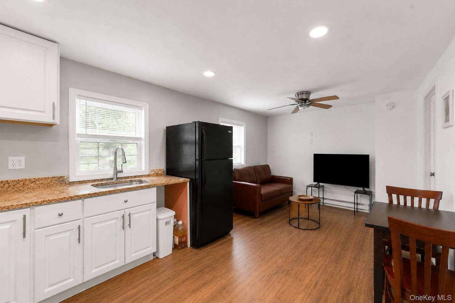 931 Diven Street Property Photo 16