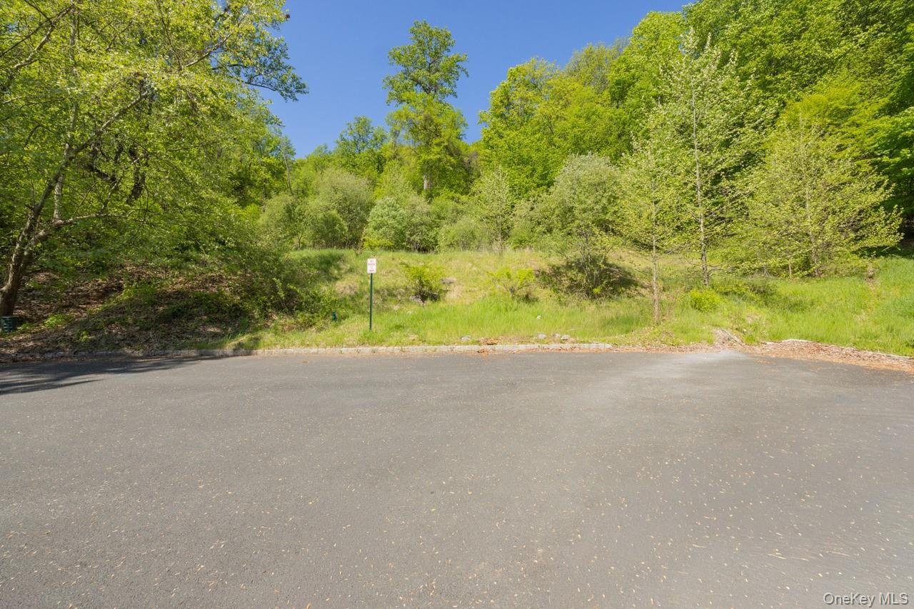 15 Badi Drive Property Photo 13