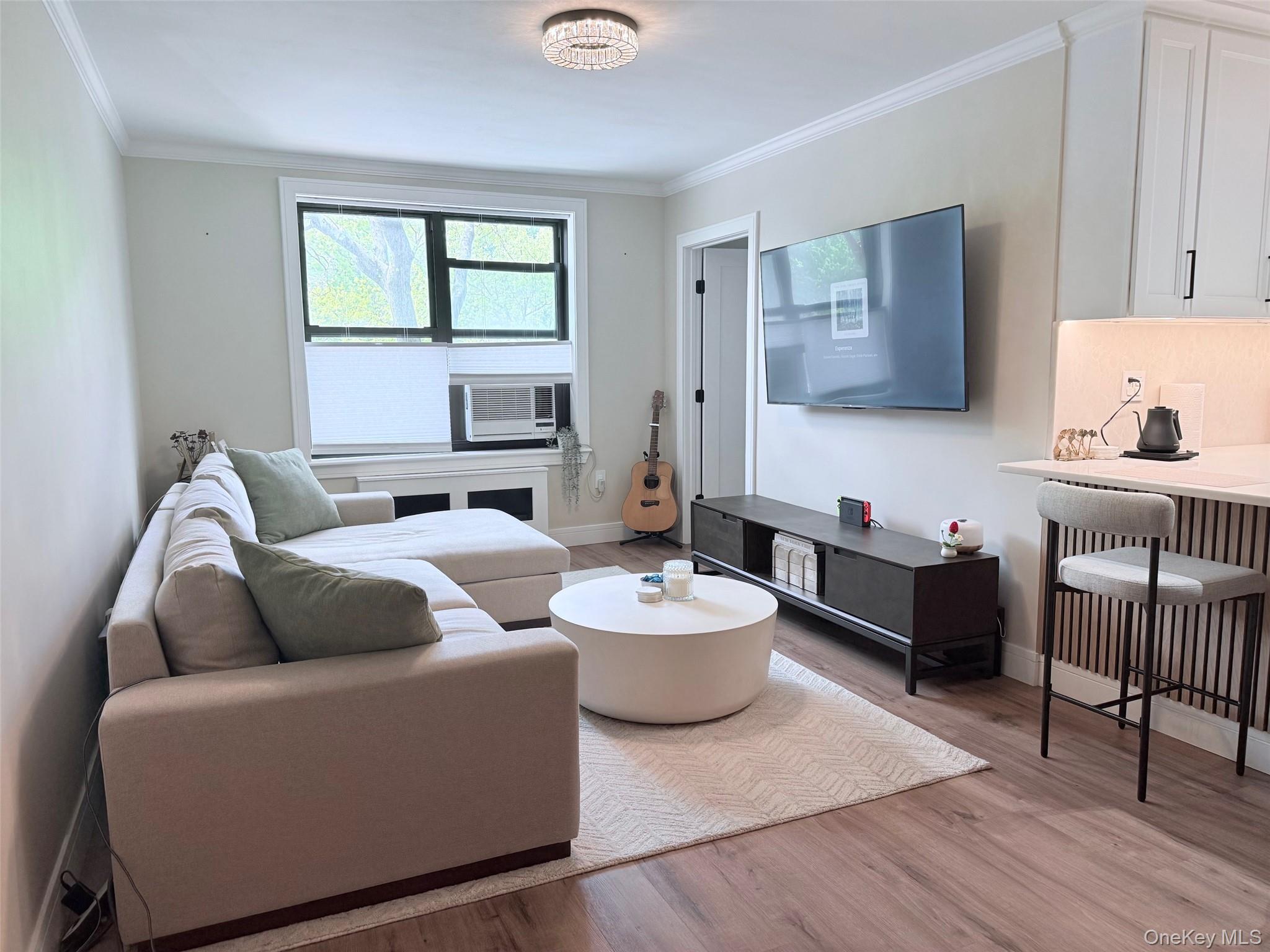 83-85 Woodhaven Boulevard 2e Property Photo 3