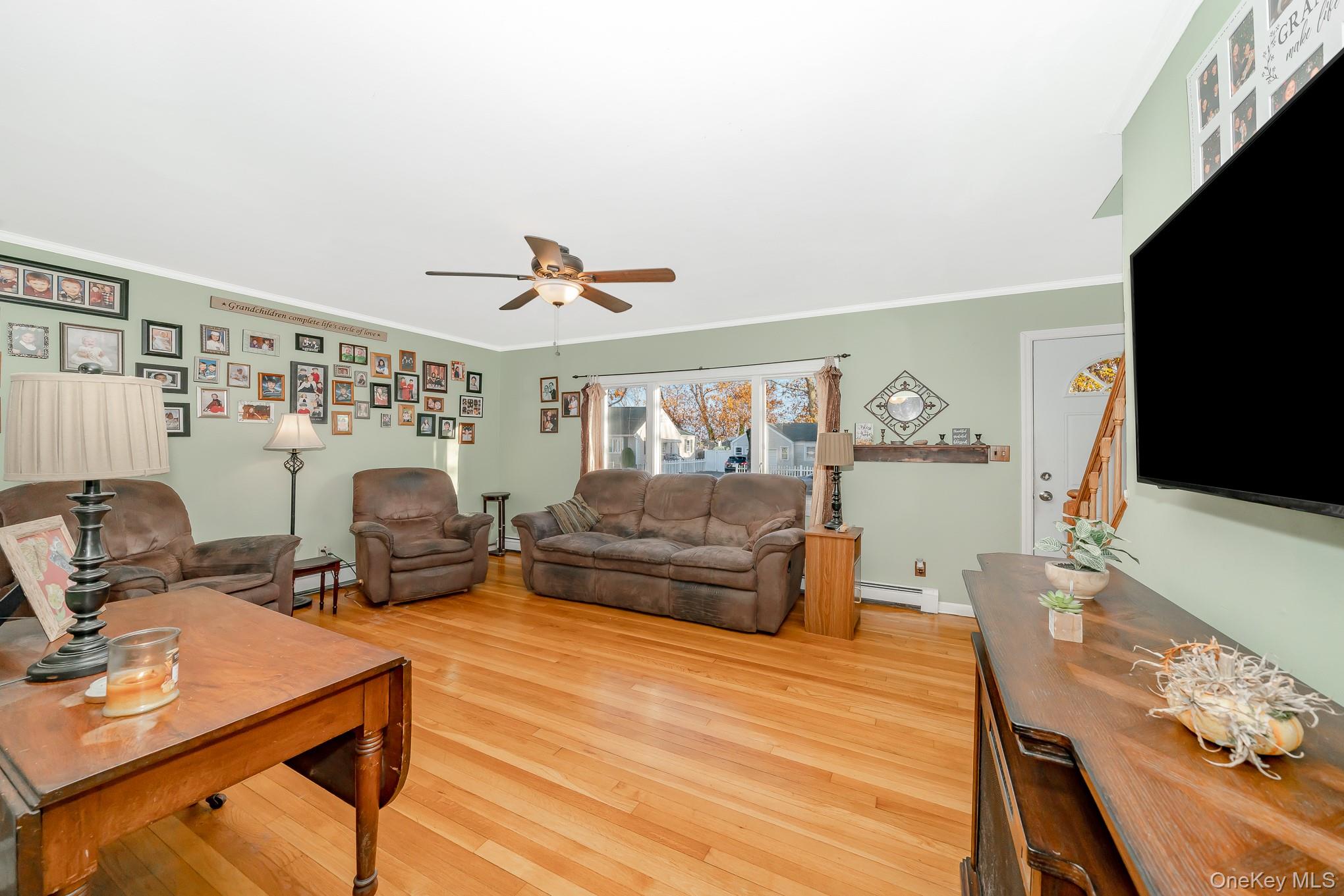 116 E 13th Street Property Photo 11