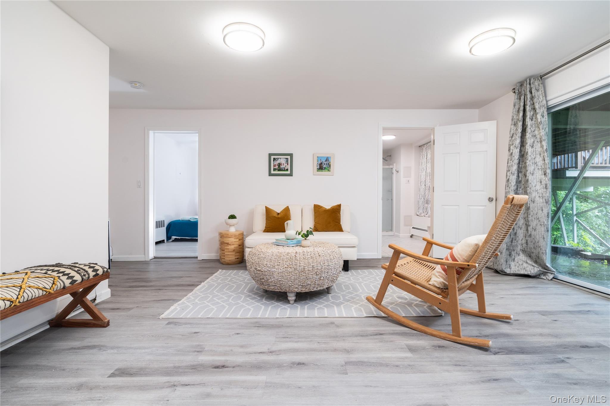 1095 Route 9w Property Photo 1