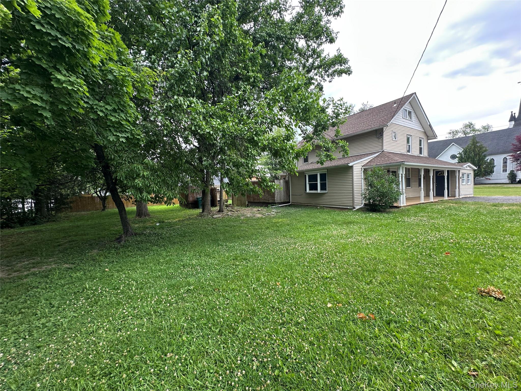 172 Main Street Property Photo 1