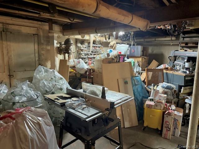 2571 Beltagh Avenue Property Photo 14