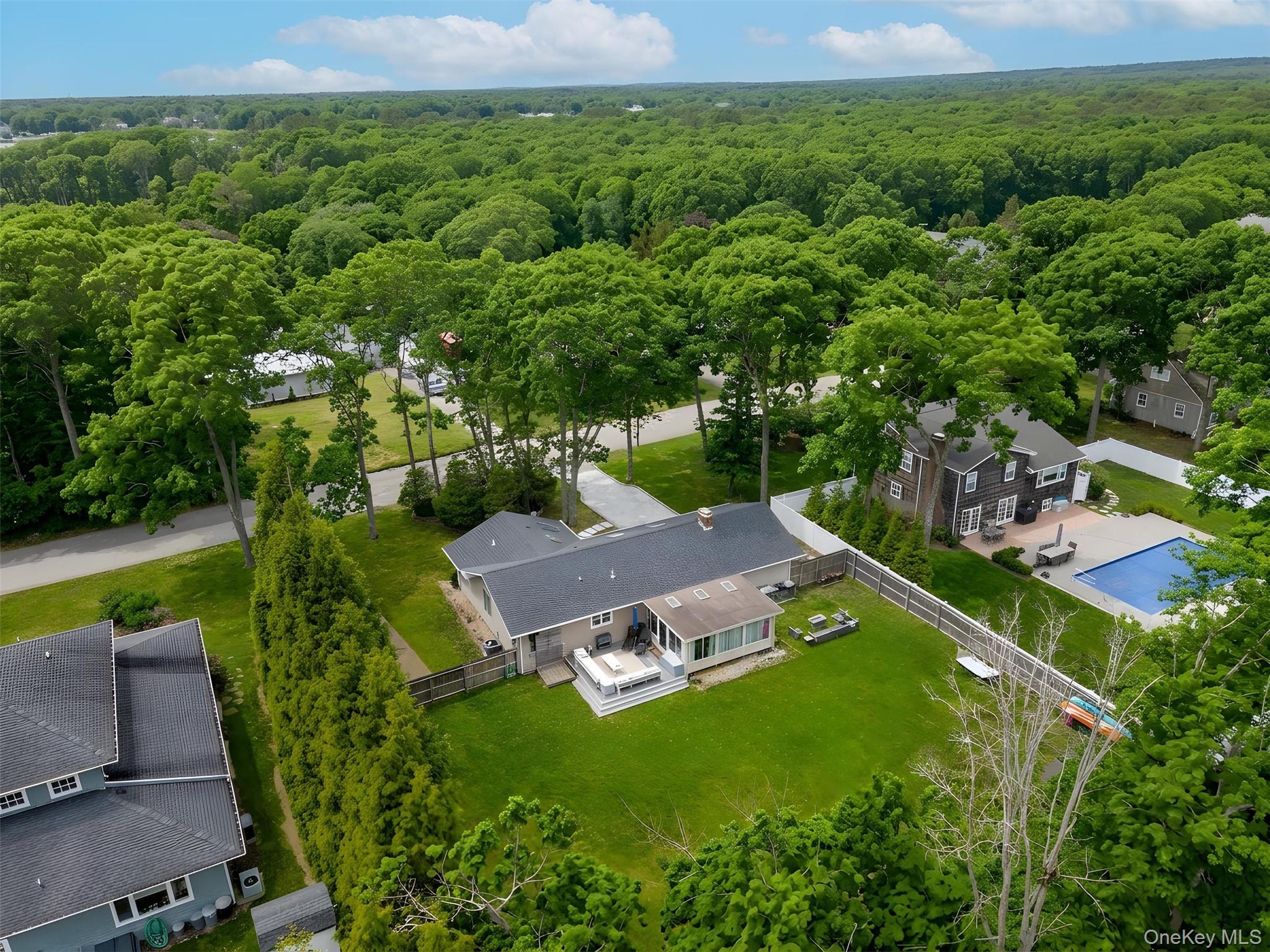 27 Canvasback Lane Property Photo 1