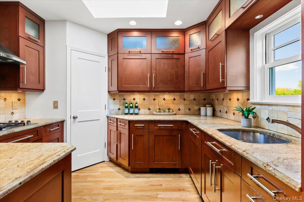 6 Linden Avenue Property Photo 13