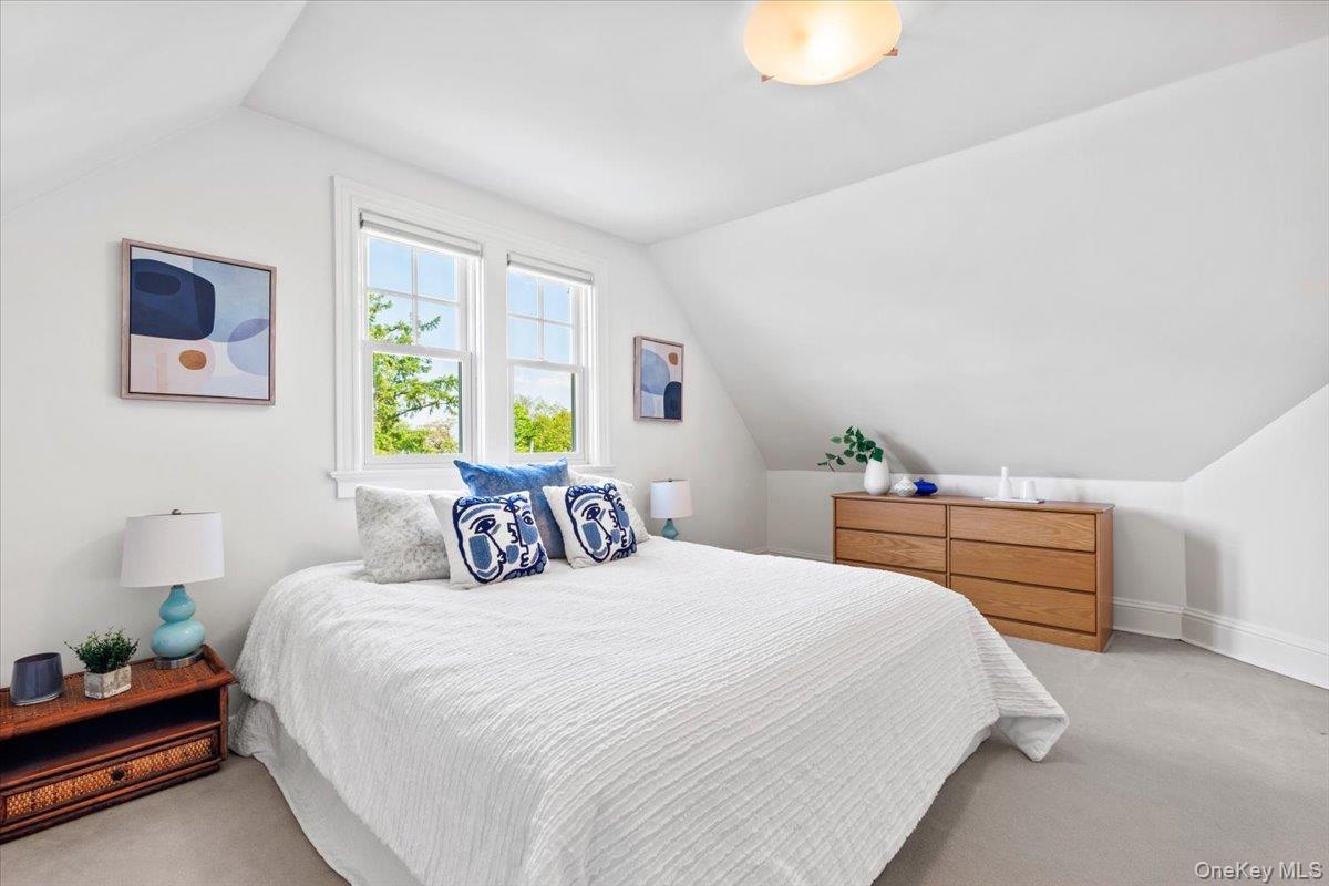 6 Linden Avenue Property Photo 26