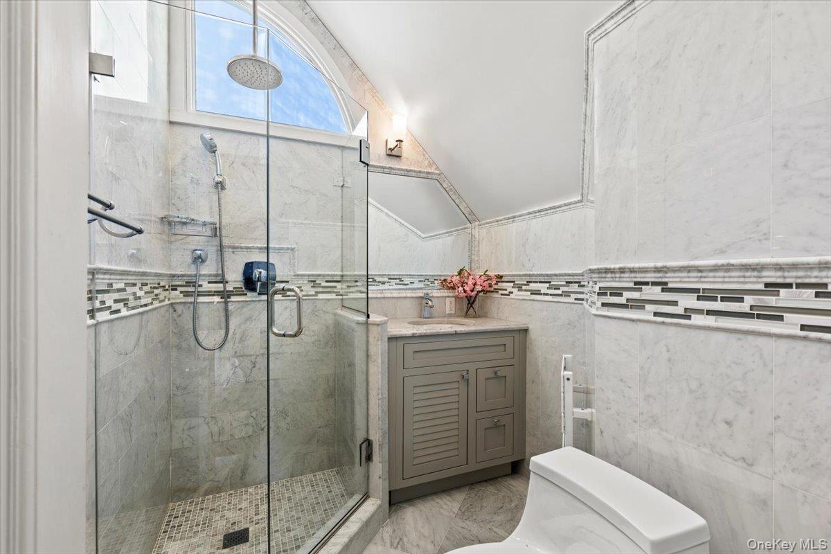 6 Linden Avenue Property Photo 27