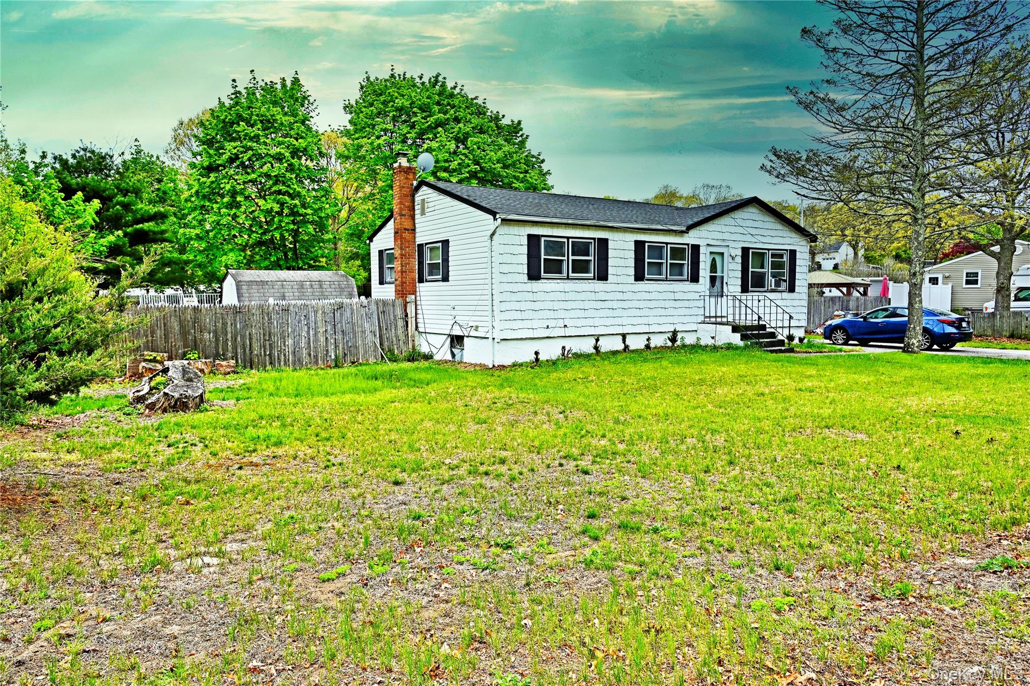 40 Hawkins Road Property Photo 3