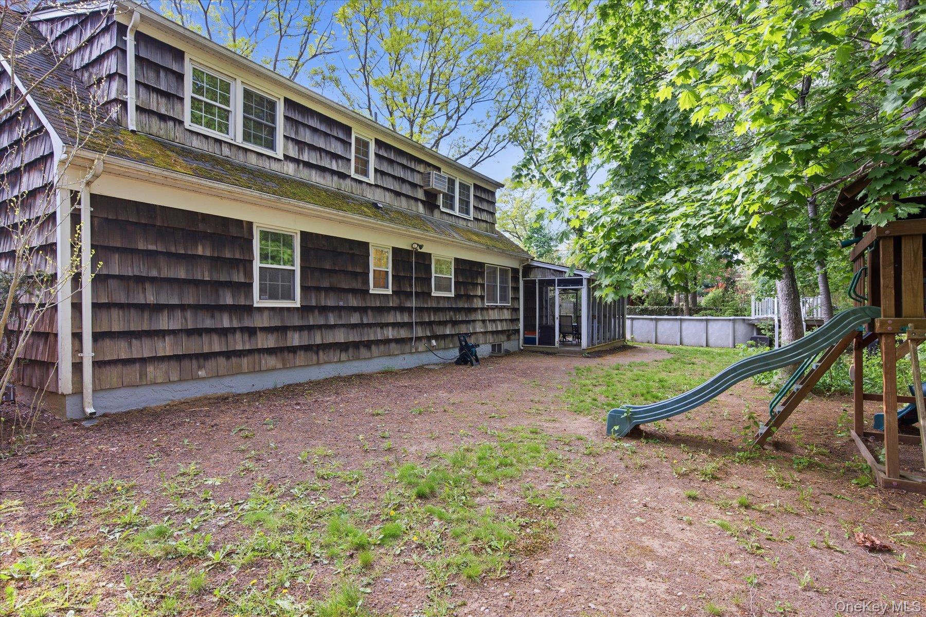 241 Tyler Avenue Property Photo 27