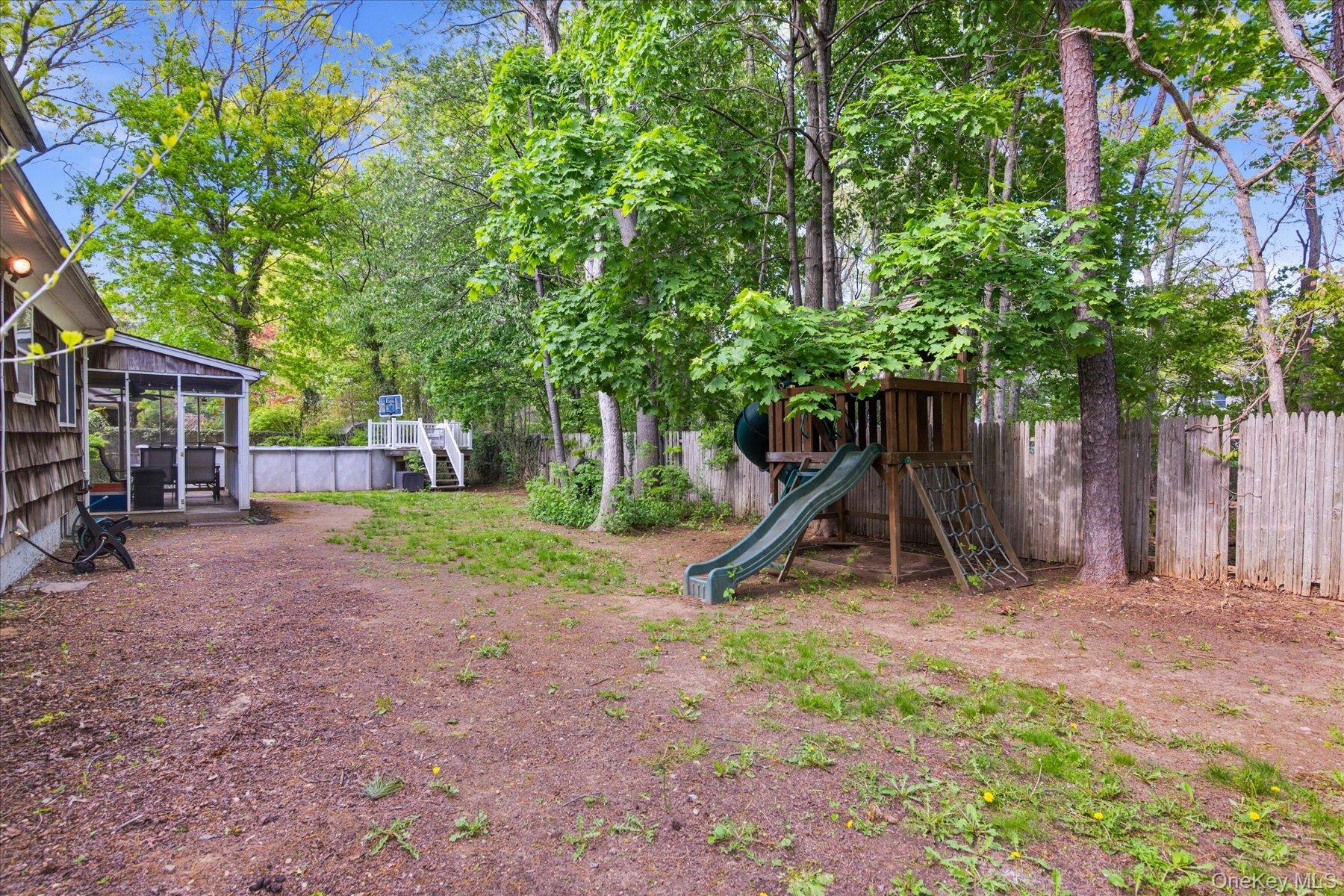 241 Tyler Avenue Property Photo 28