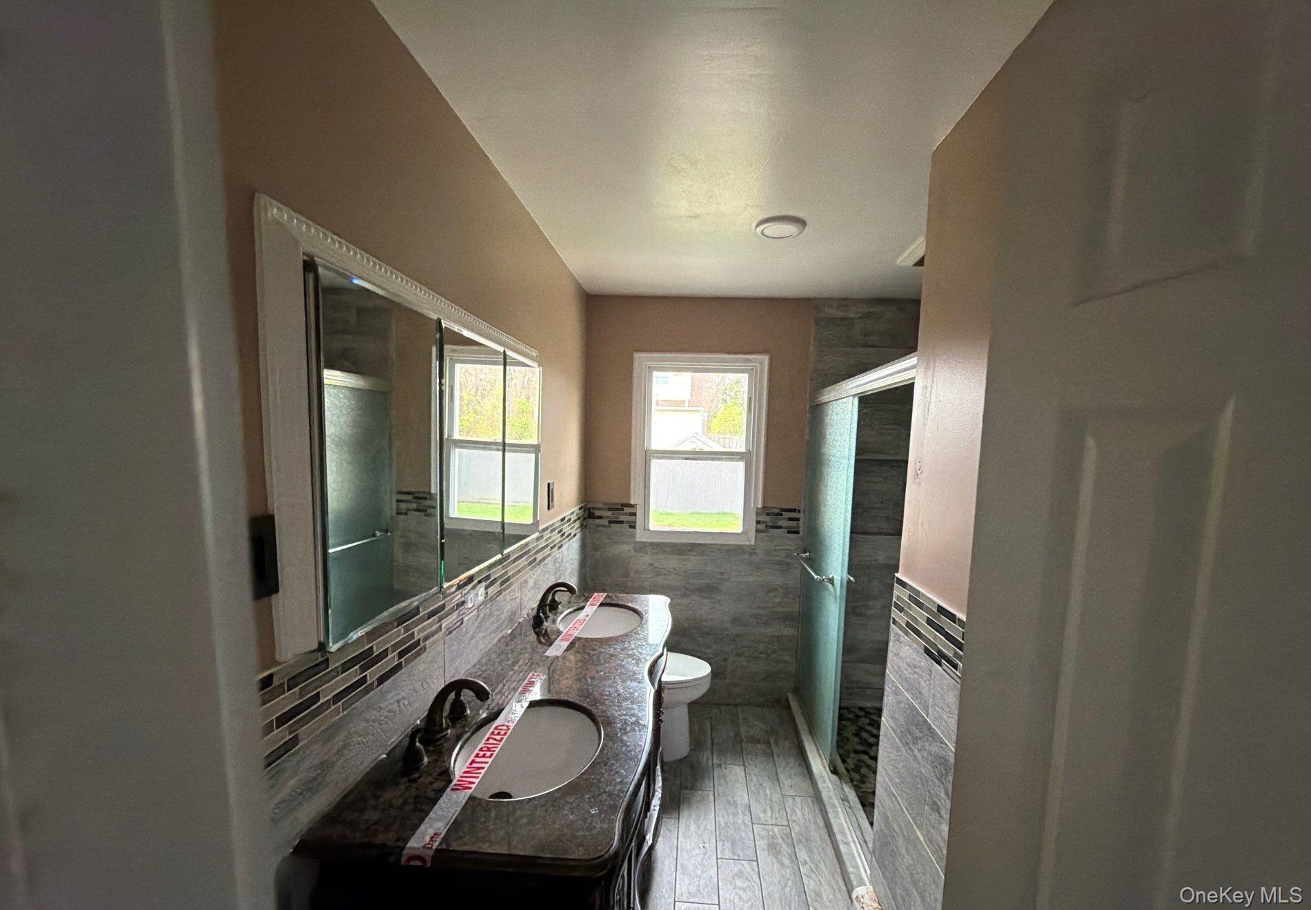 209 Moffitt Boulevard Property Photo 6