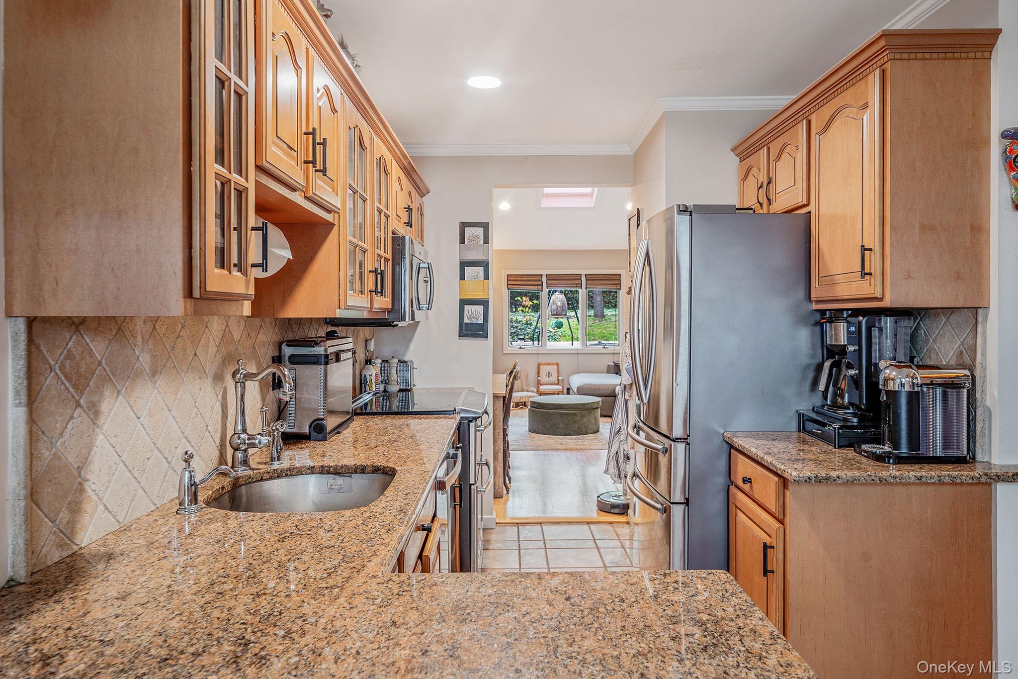 35 Jeremy Circle Property Photo 4