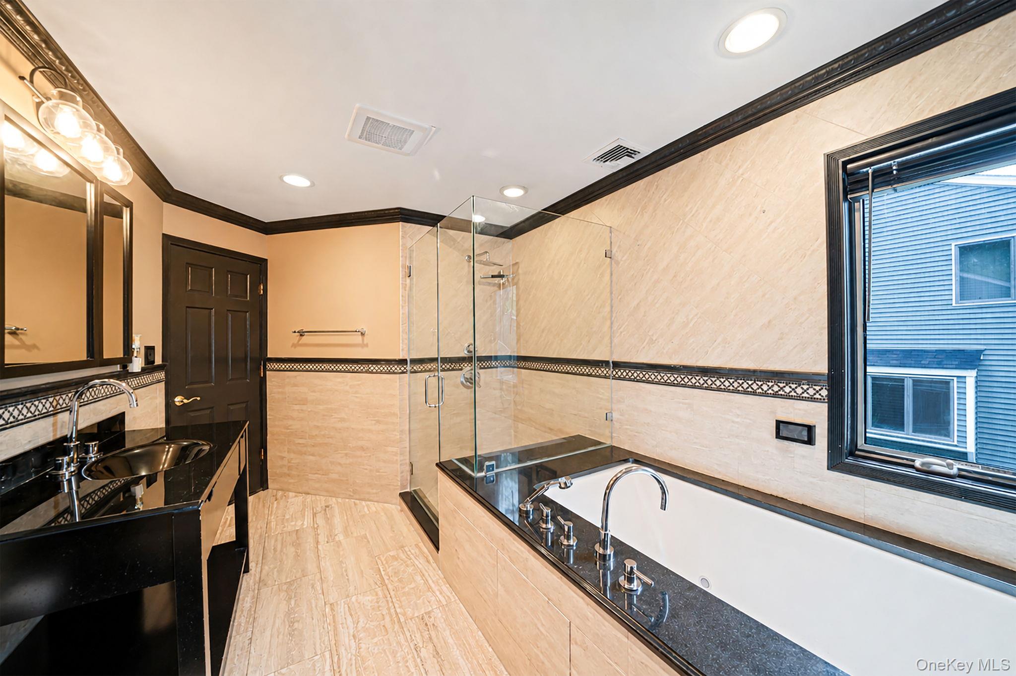 35 Jeremy Circle Property Photo 18
