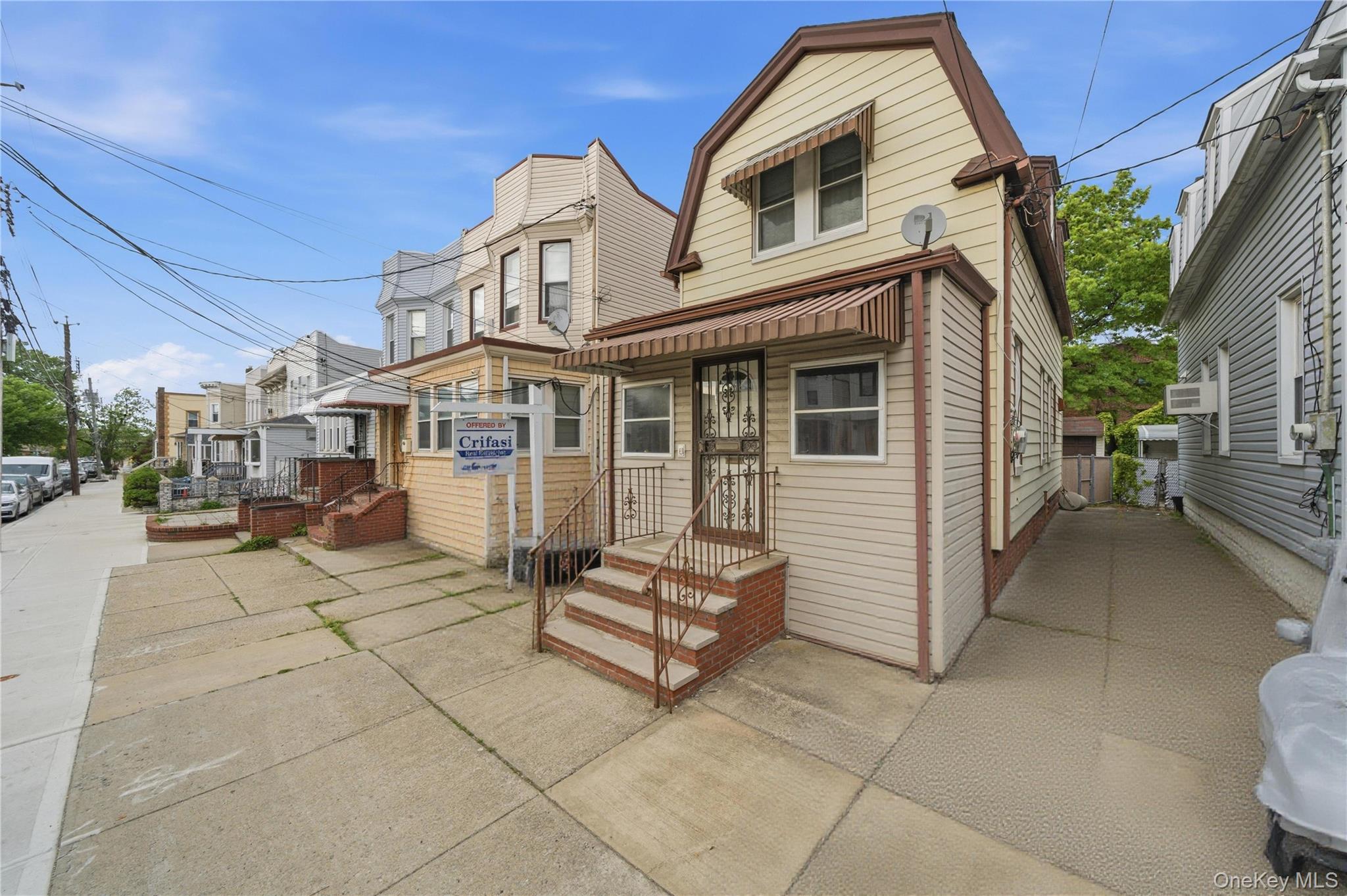 6661 74th Street Property Photo 3