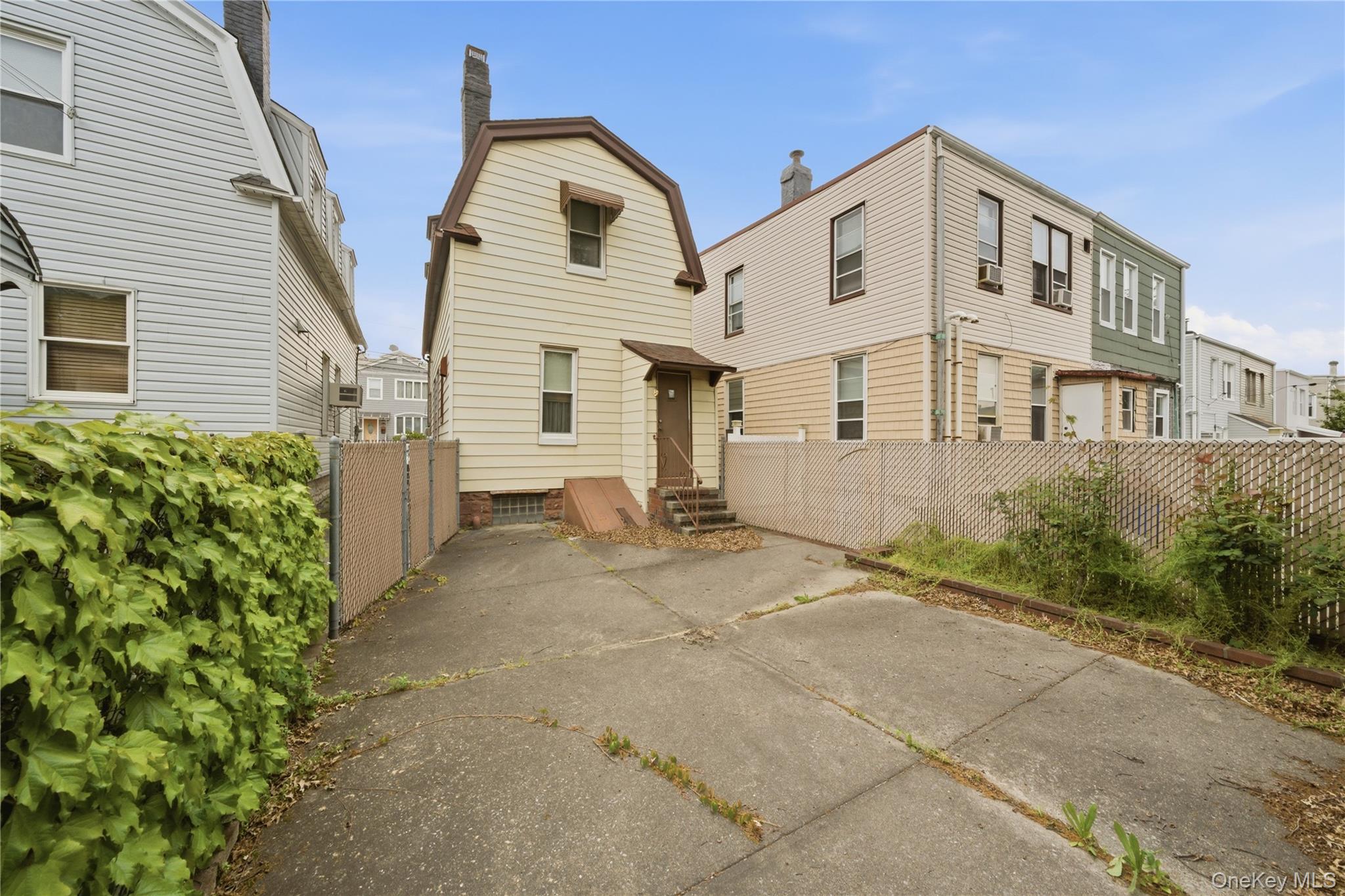 6661 74th Street Property Photo 6