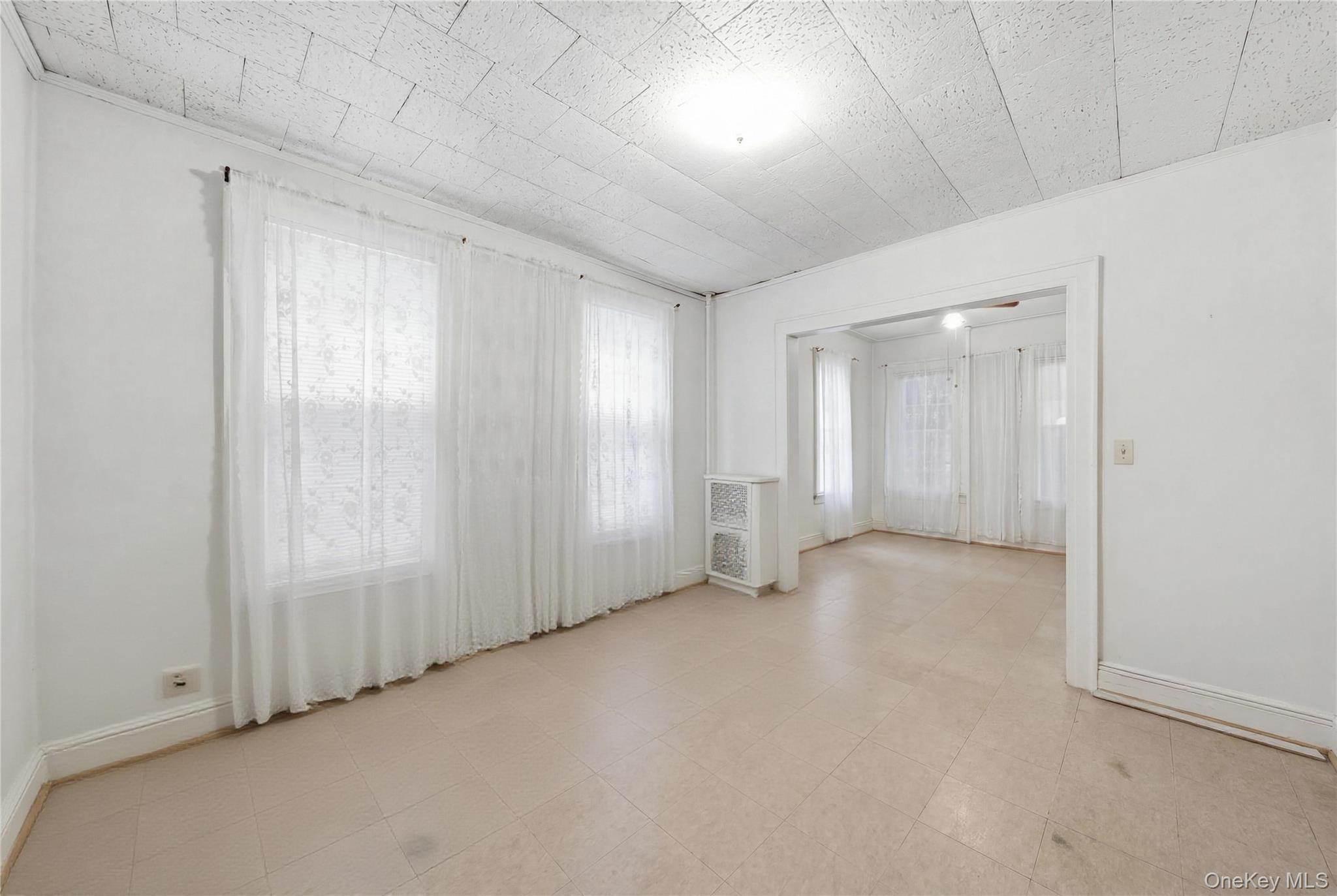 6661 74th Street Property Photo 9
