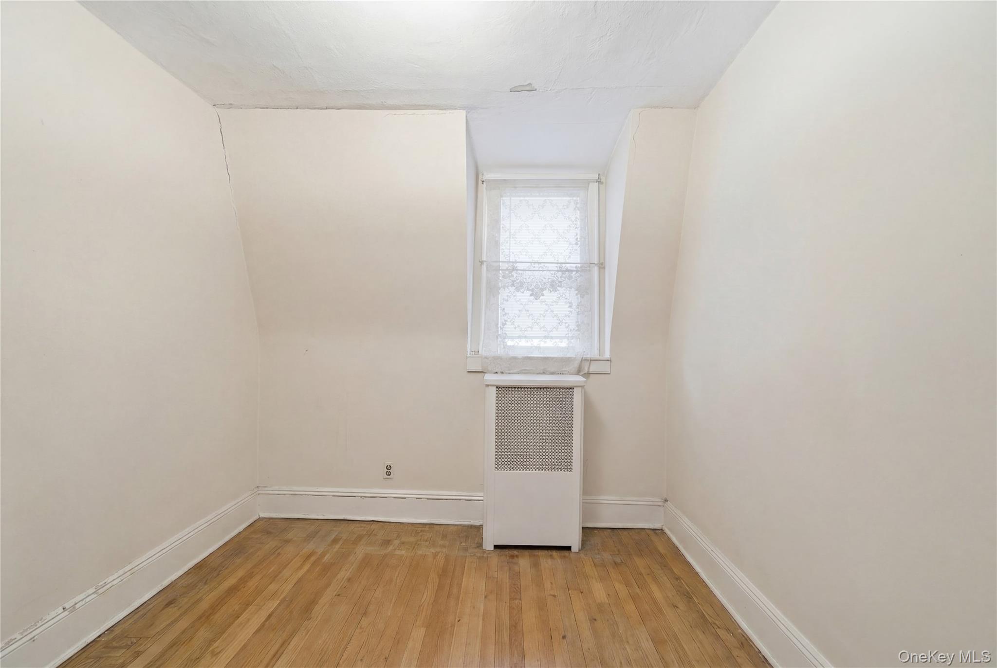 6661 74th Street Property Photo 17