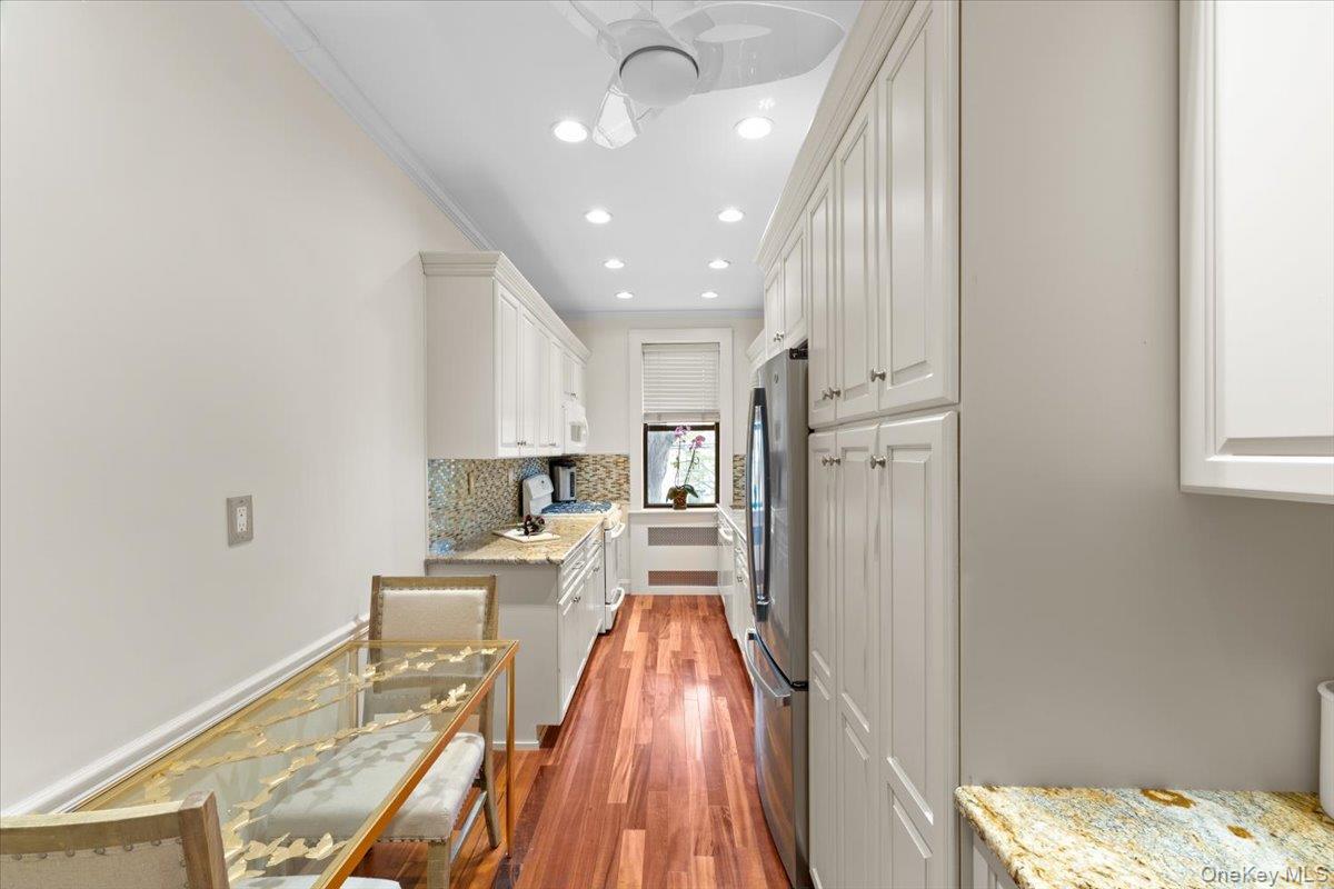 21 Barstow Road 2i Property Photo 13