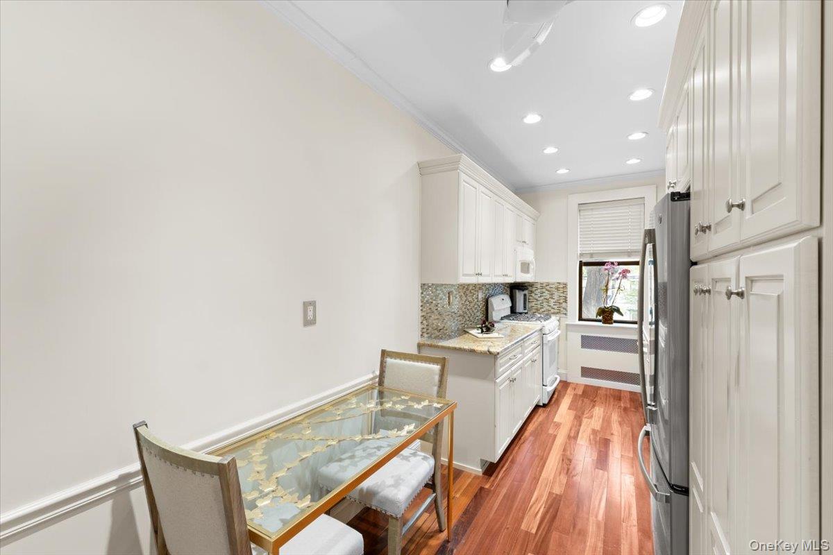 21 Barstow Road 2i Property Photo 14