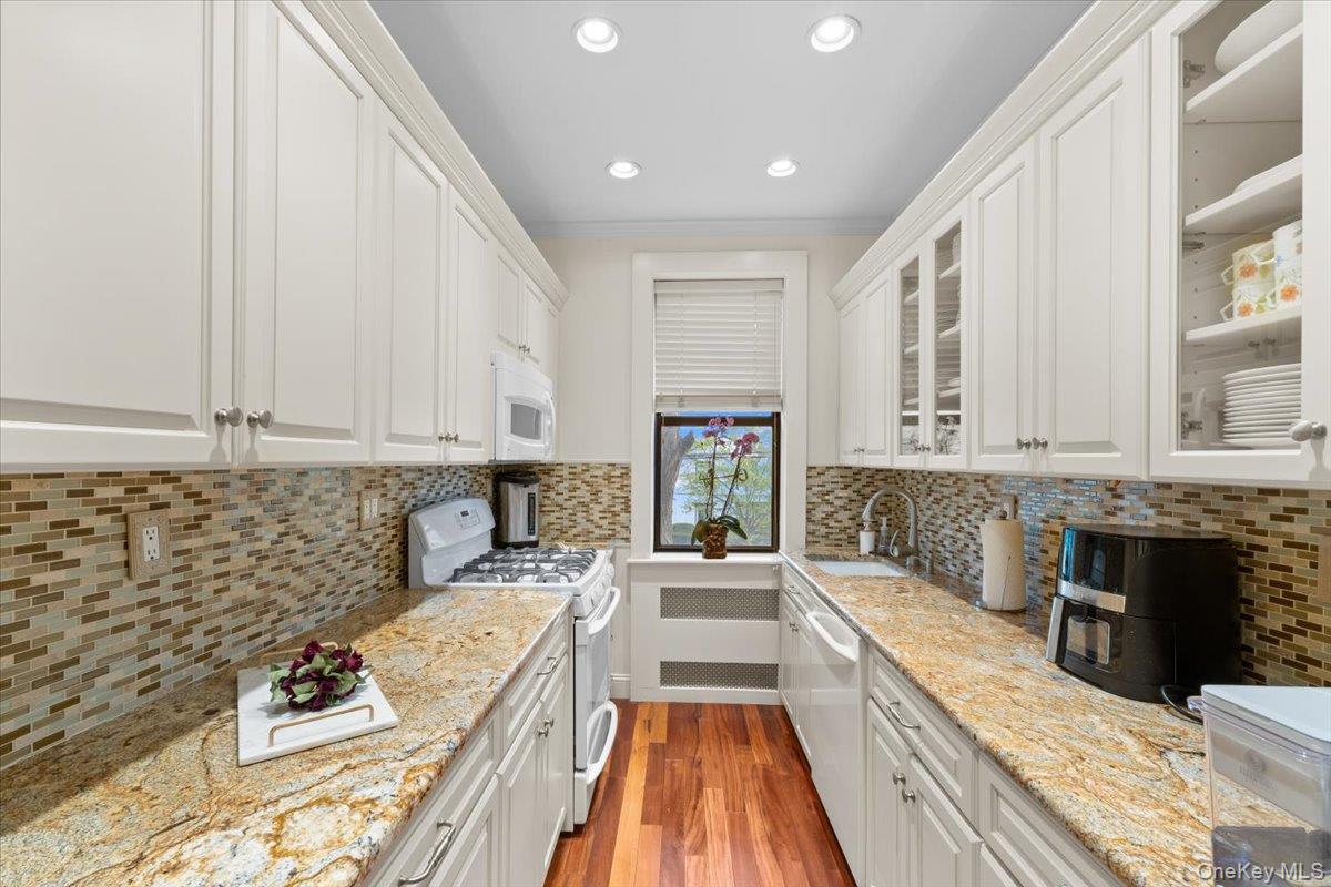 21 Barstow Road 2i Property Photo 15