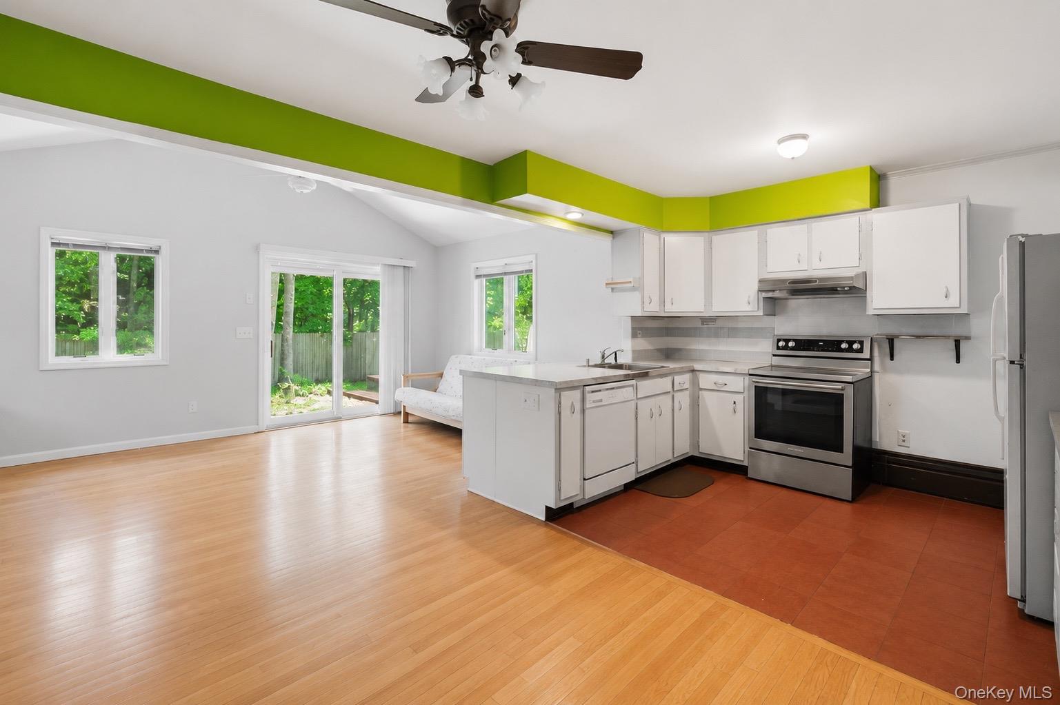 17 Yale Drive Property Photo 1