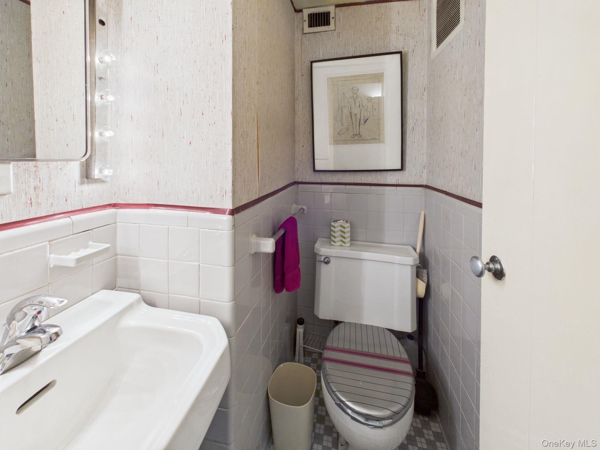 2 Fordham Hill Oval Unit 9g Property Photo 18