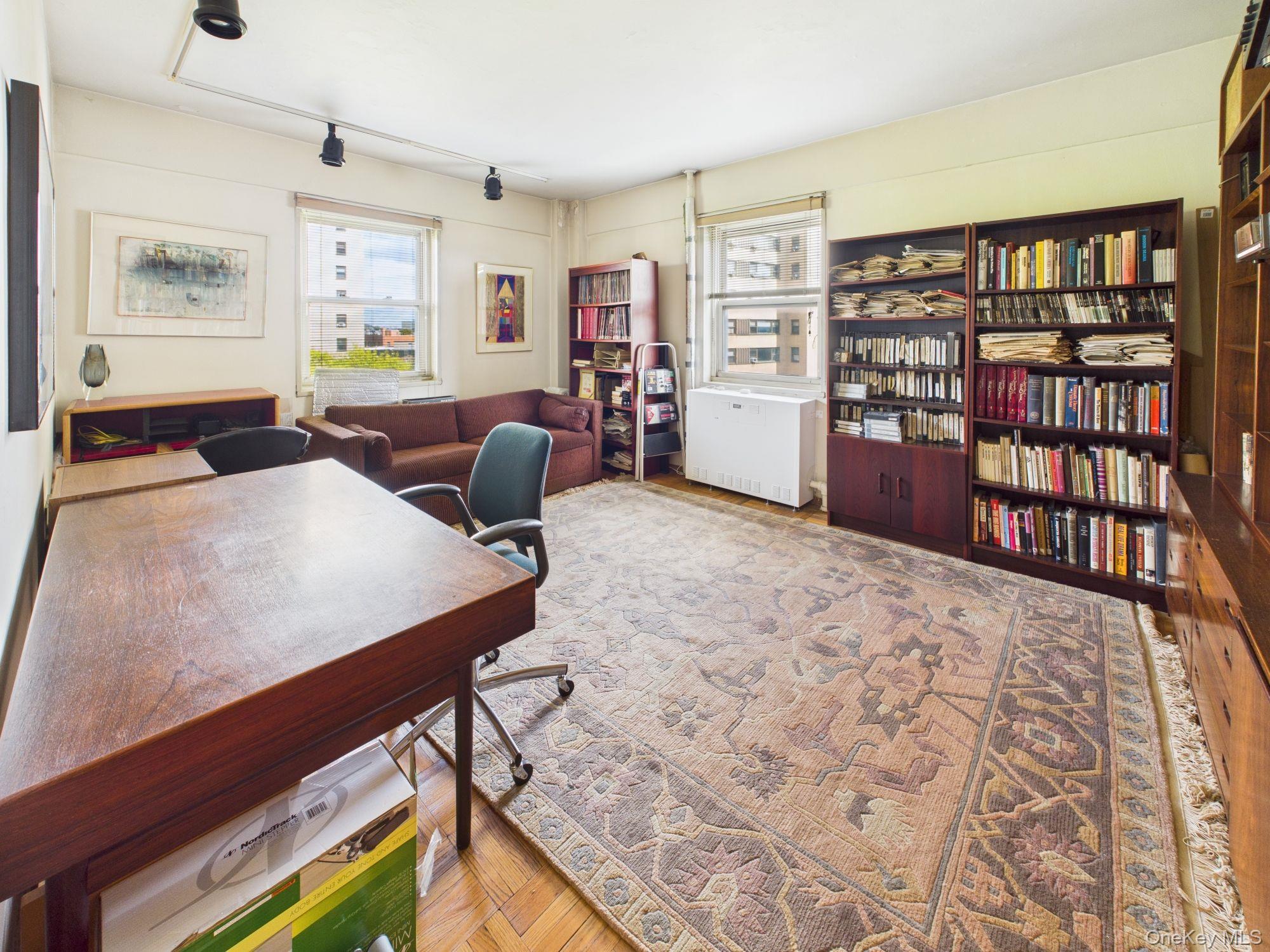2 Fordham Hill Oval Unit 9g Property Photo 19