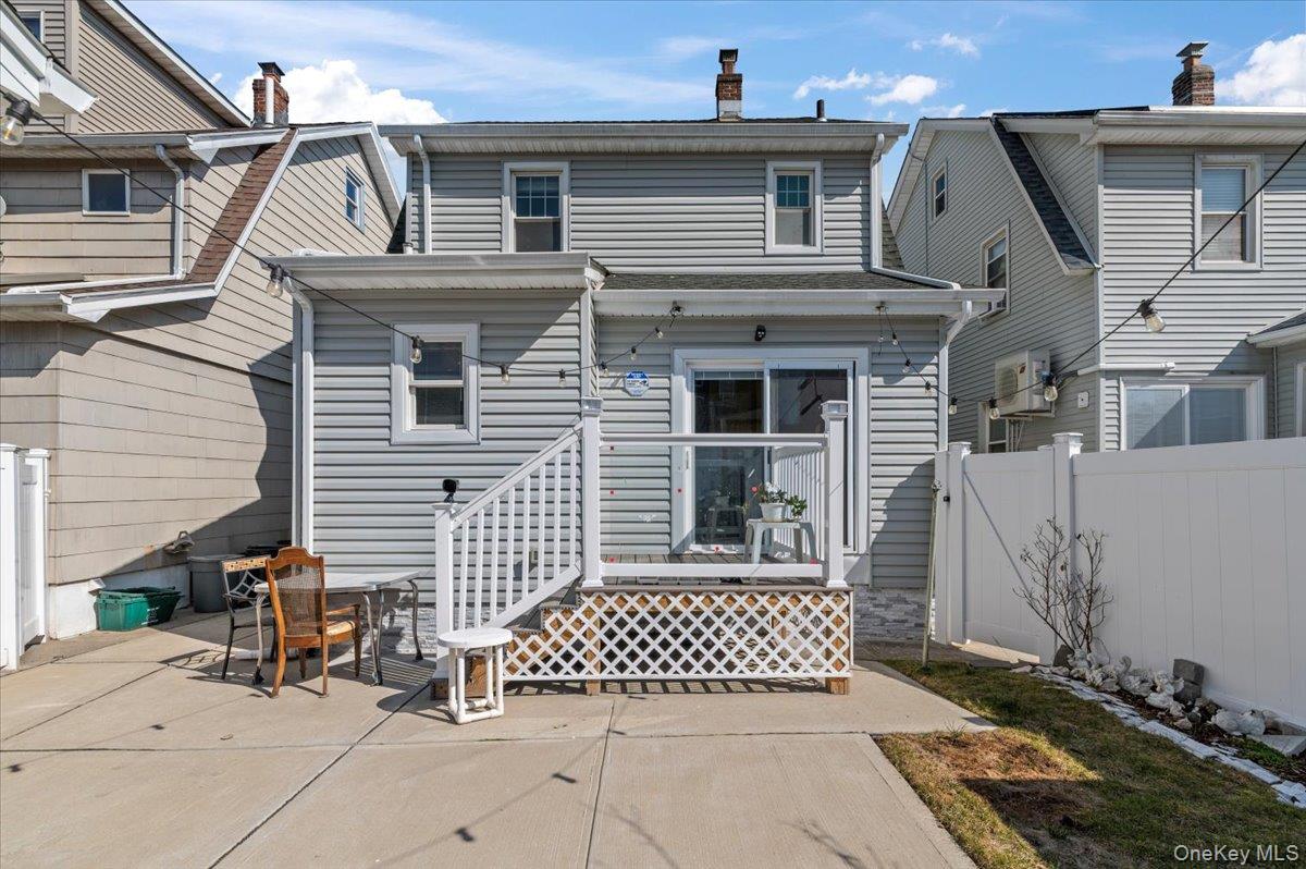 93-22 245th Street Property Photo 29