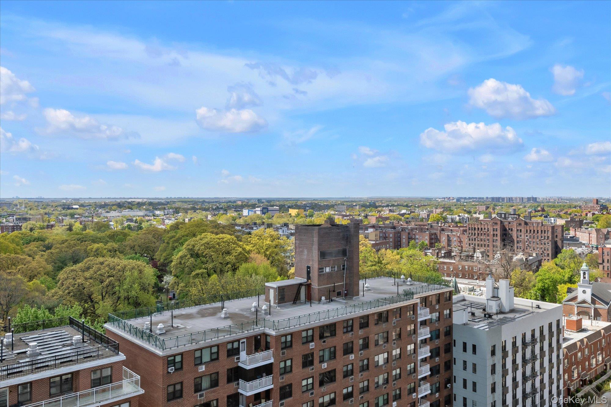 125-10 Queens Boulevard 2009 Property Photo 16
