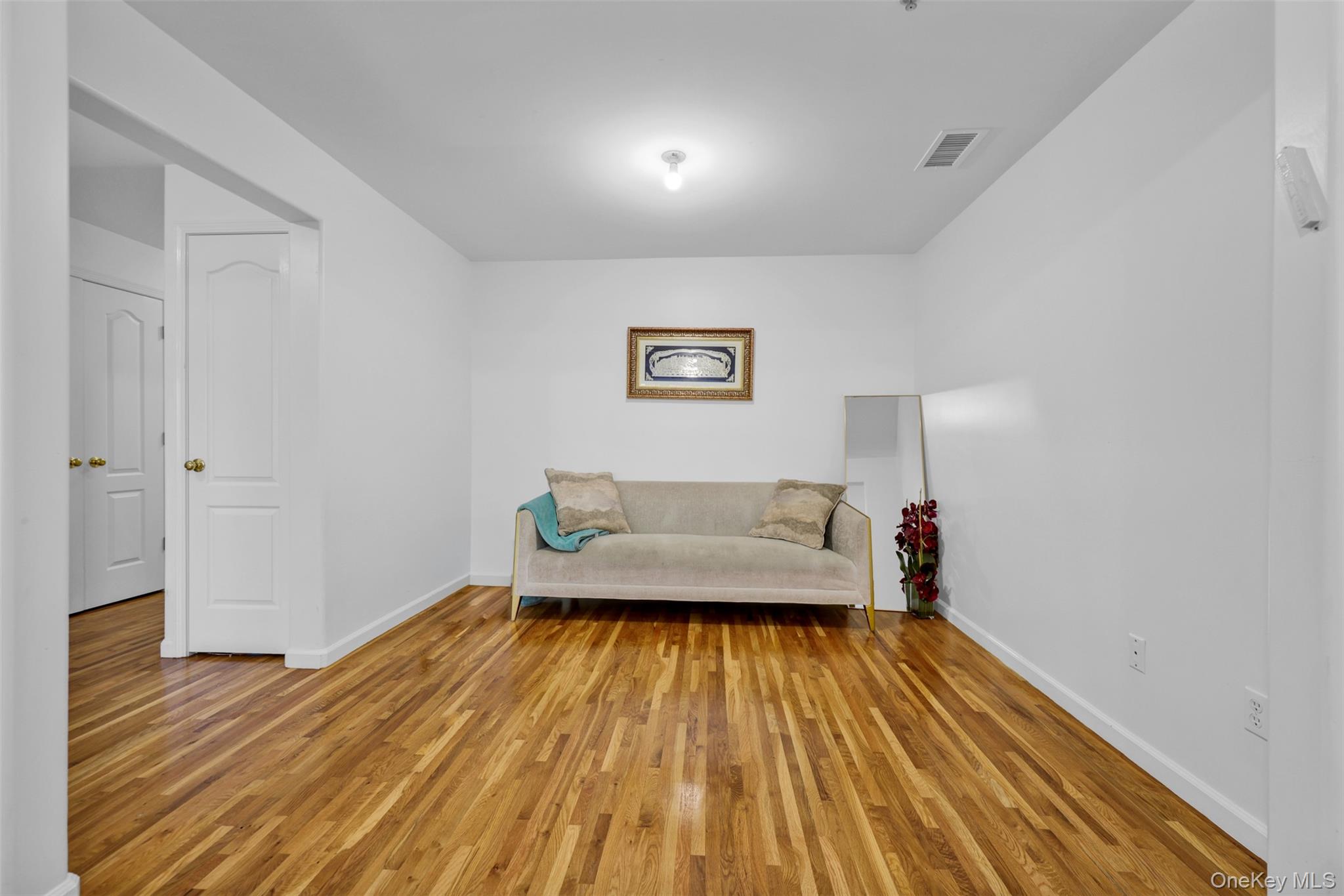 8 Elm Street 211 Property Photo 14
